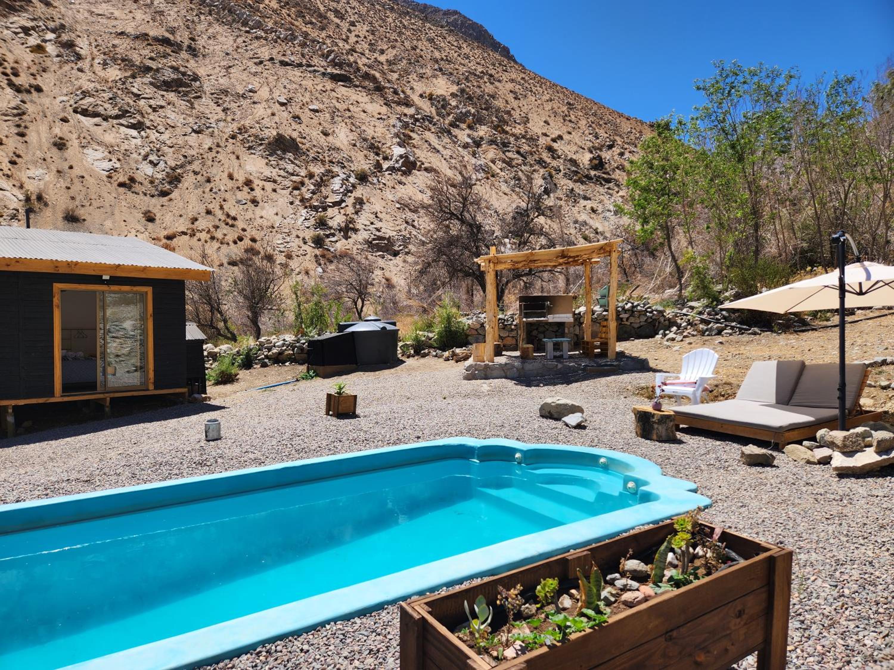 Cabaña Alma de Montaña, piscina privada