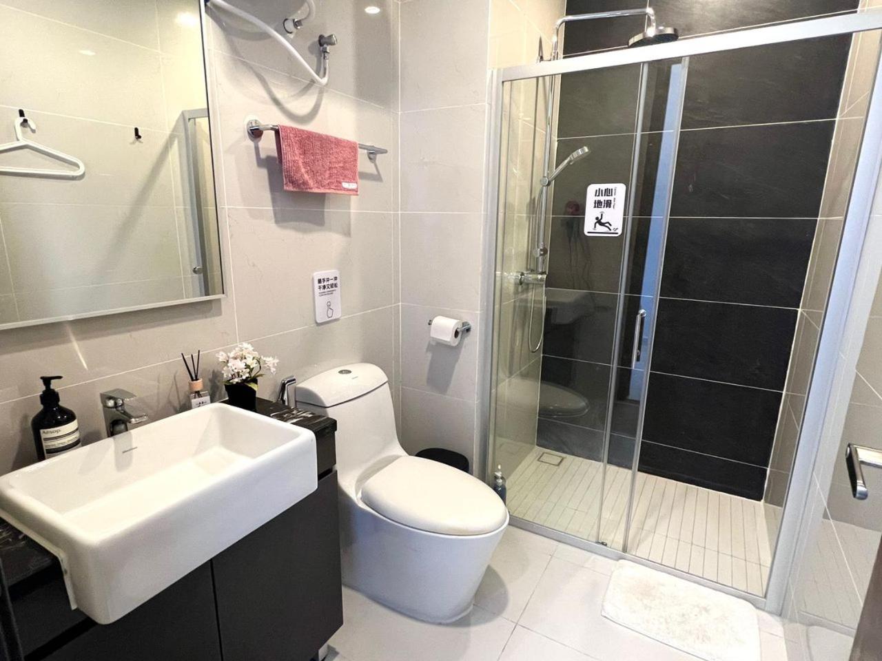 Danga Bay 2BR Cozy ZonewSeaView by Our Stay