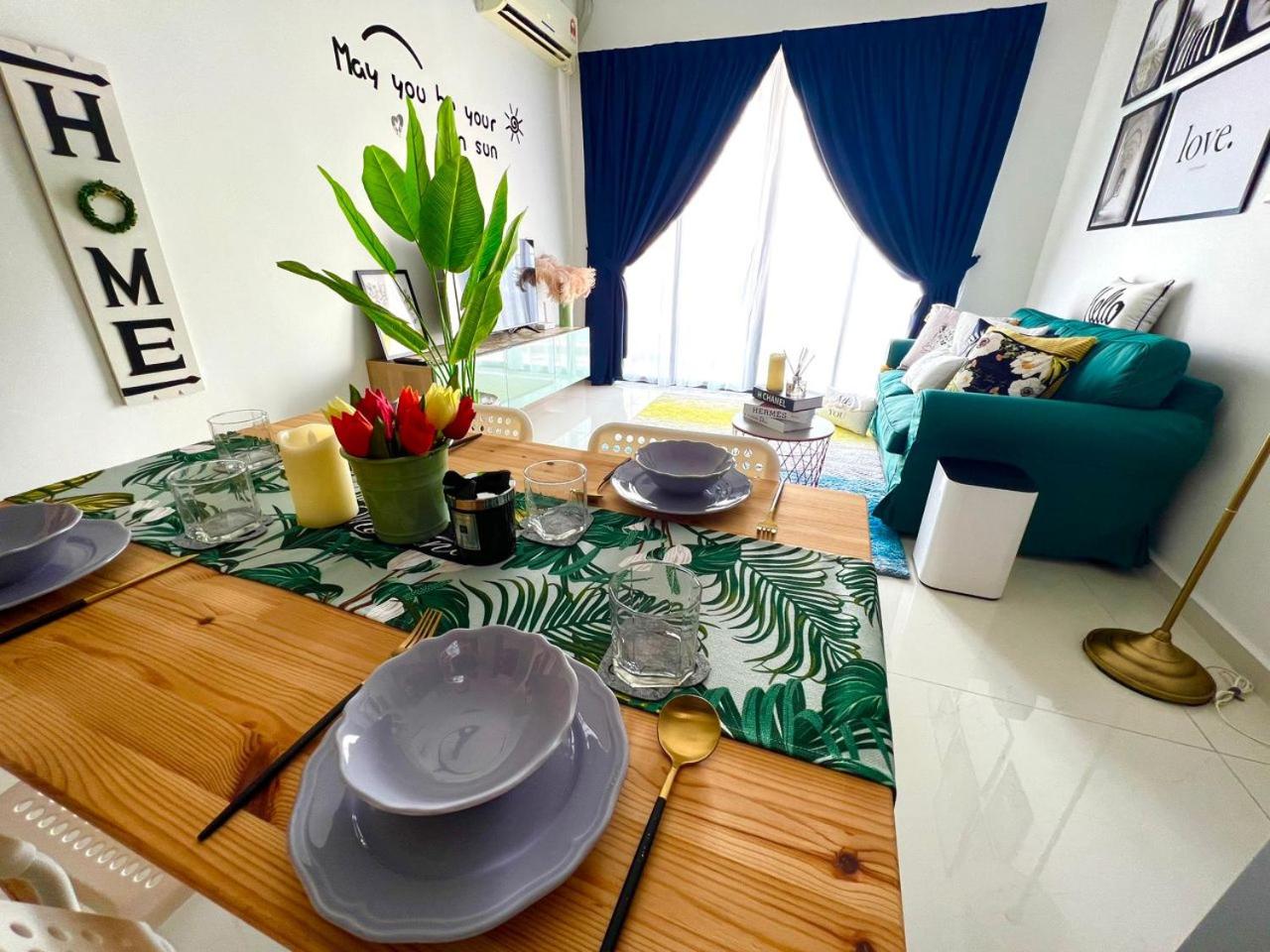 Danga Bay 2BR Cozy ZonewSeaView by Our Stay