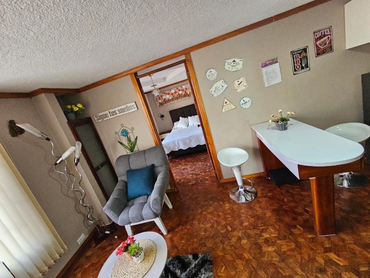 Aparta estudio de la panamericana