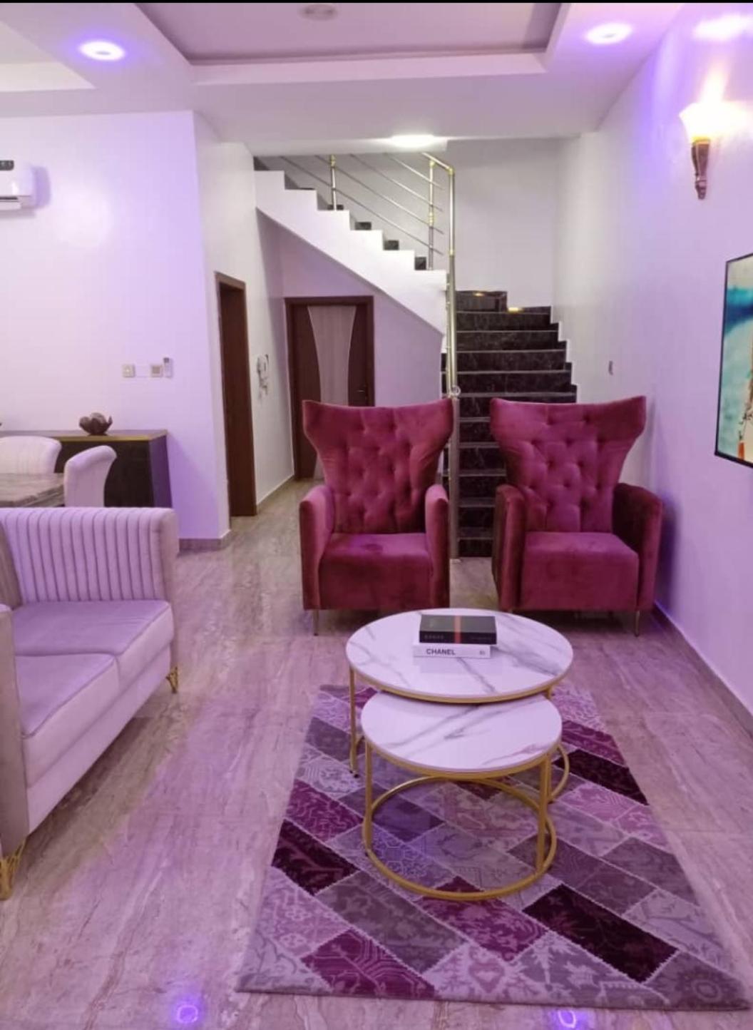 Nachisi Residence