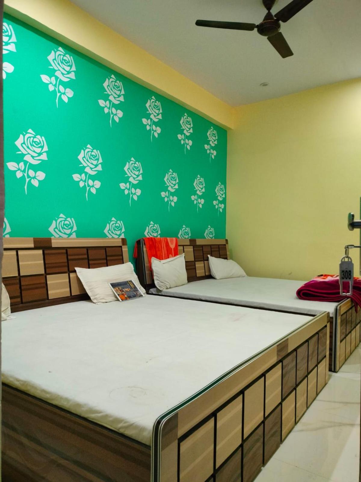 Hotel Shiv Shakti view 4