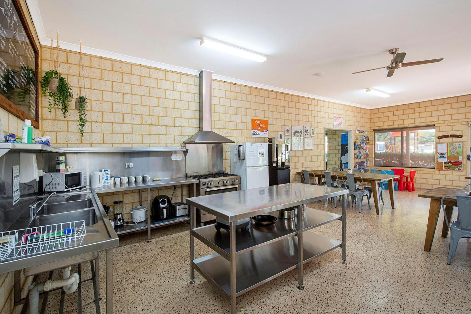 Banksia Tourist Park