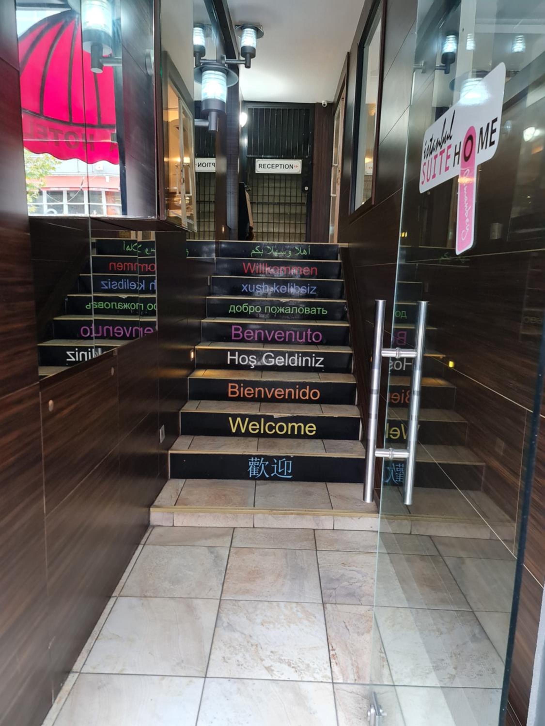 Derpa Otel - Image 44