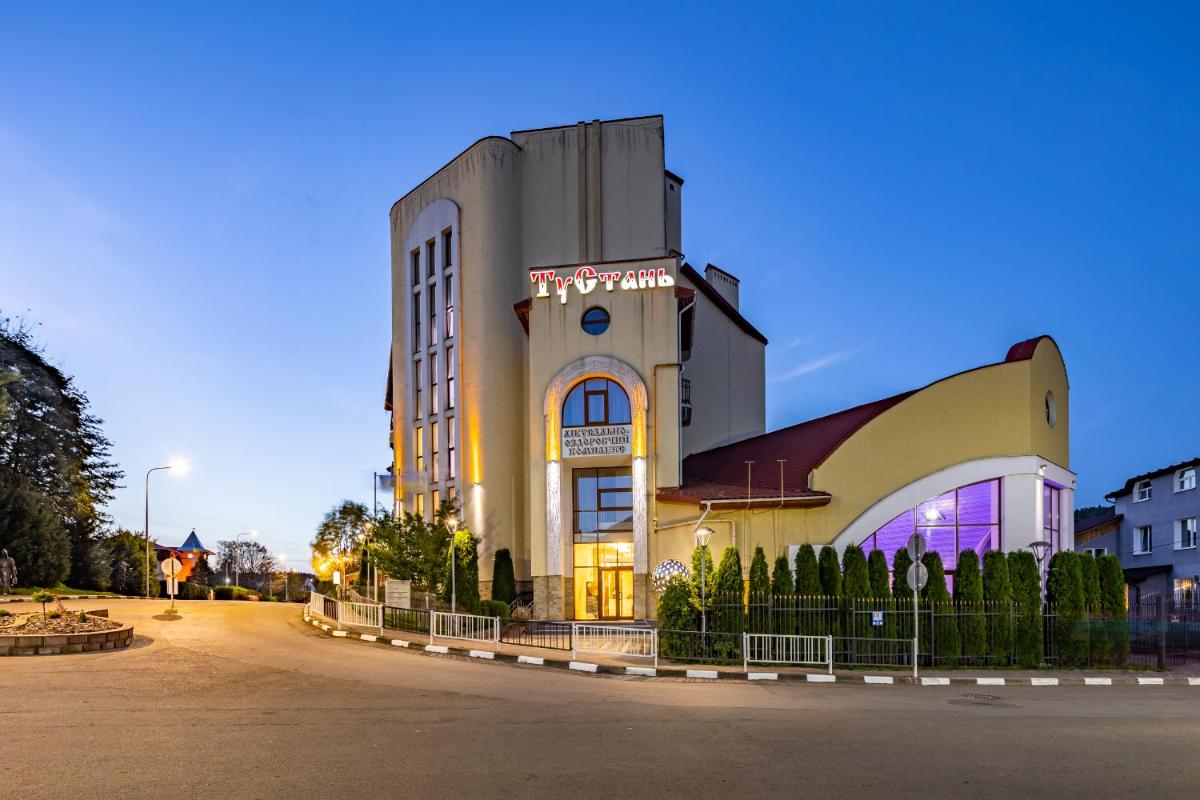 hotel building