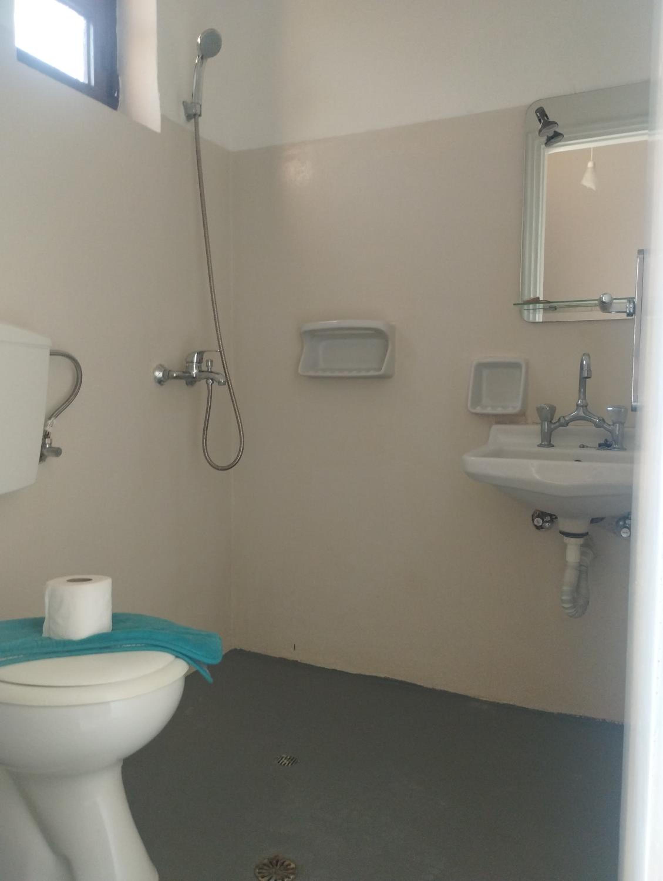 Panos Apartments