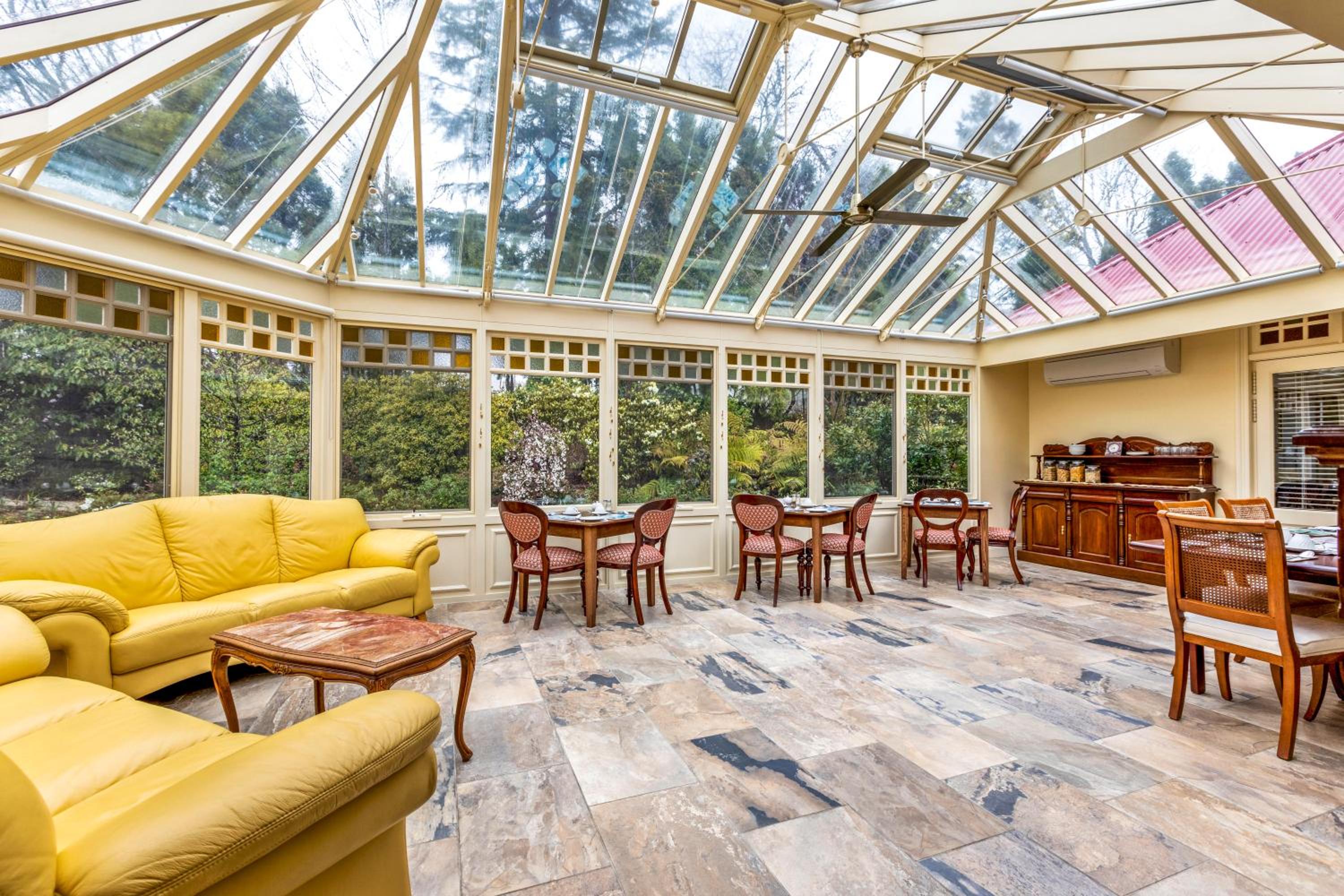 Bethany Manor Bed & Breakfast
