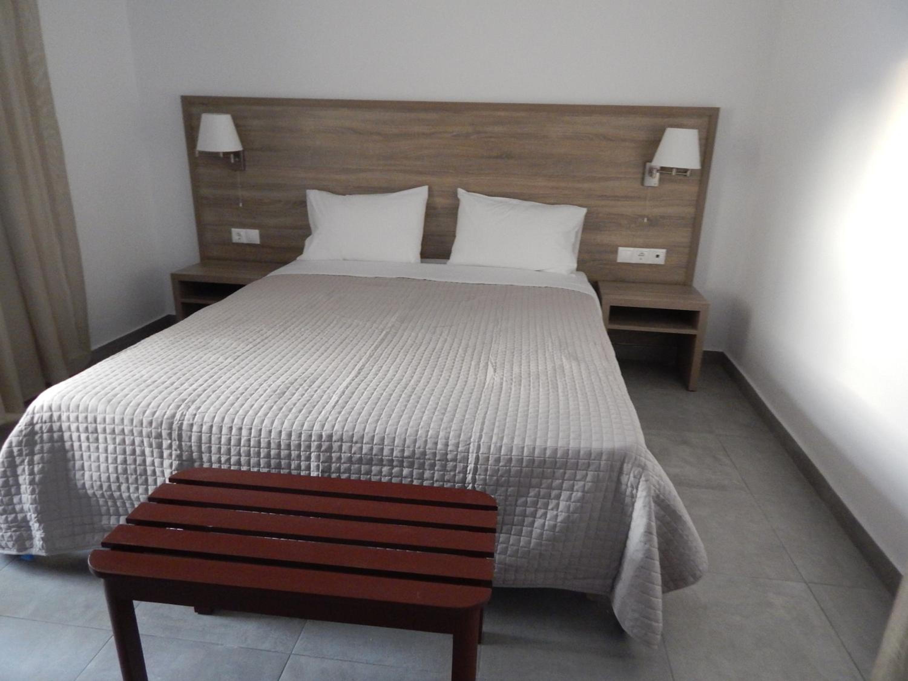 Epiphany Apartments photo 5