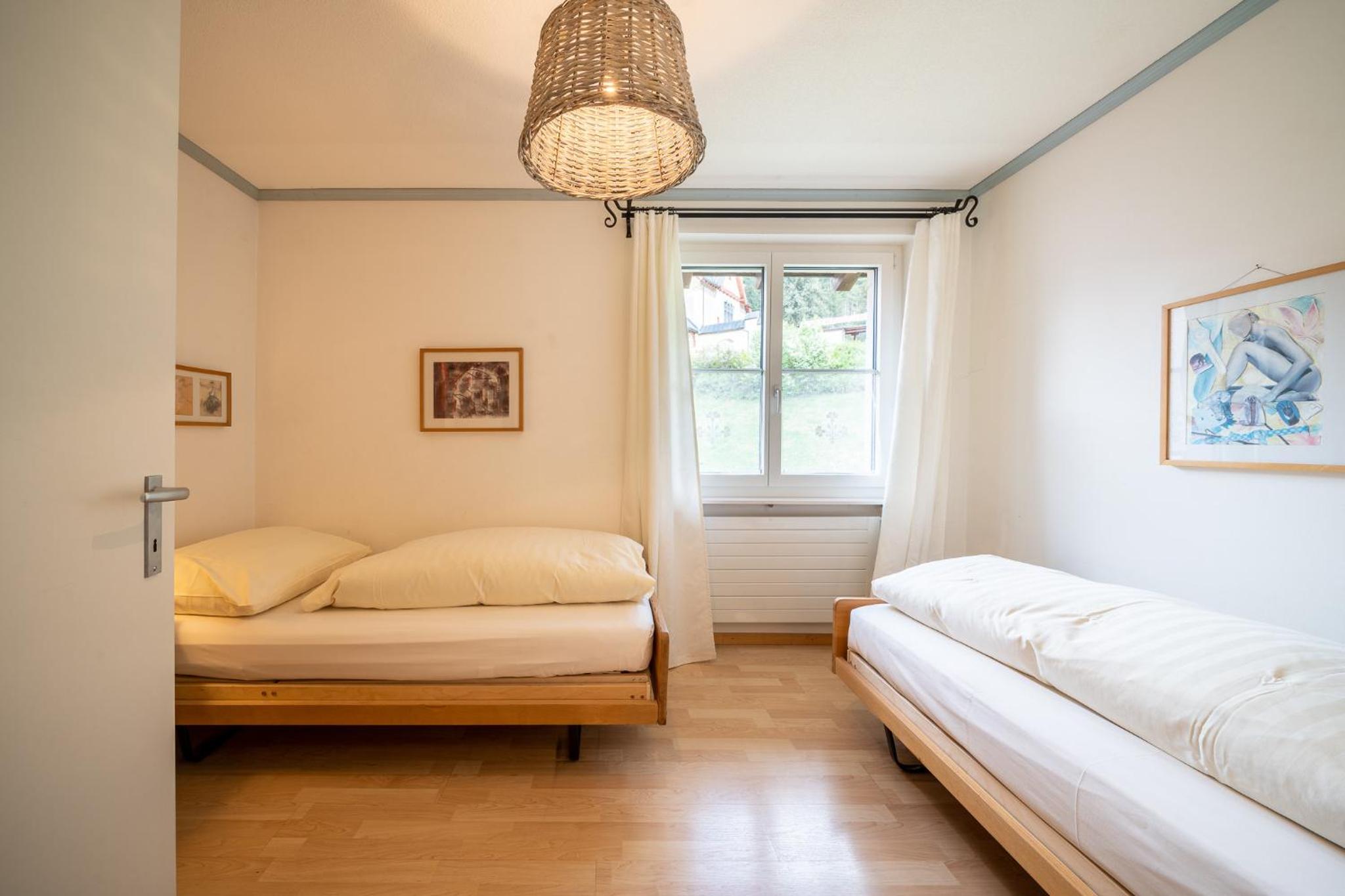 5302 Grosszeugige 3,5 Zimmer Wohnung mit stilvoller Einrichtung