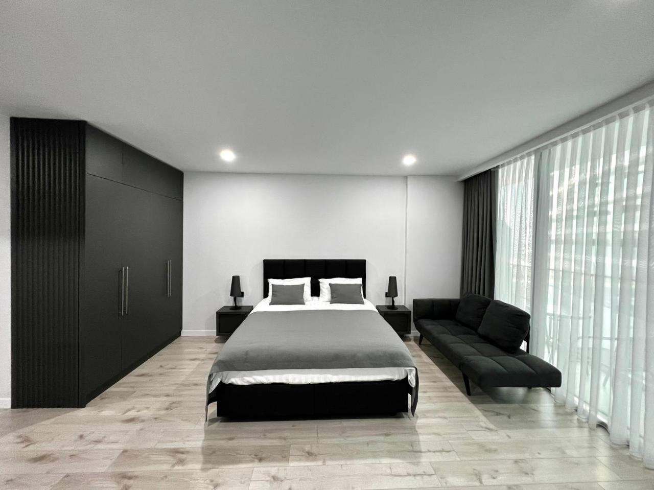 Premium apartments by the sea, Batumi View view 4