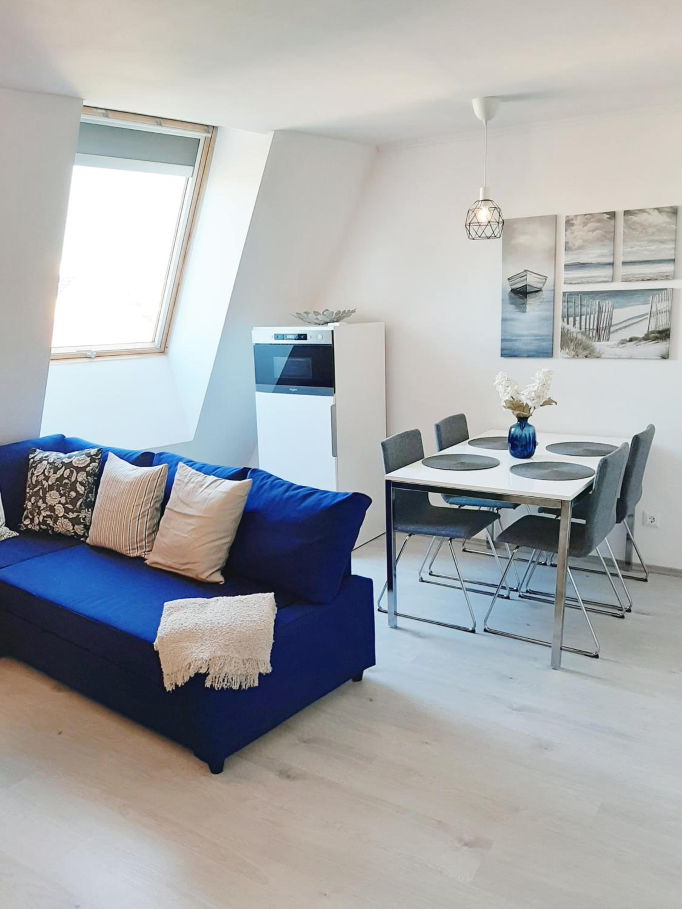 Sunshine Residence Deluxe Apartment view 4