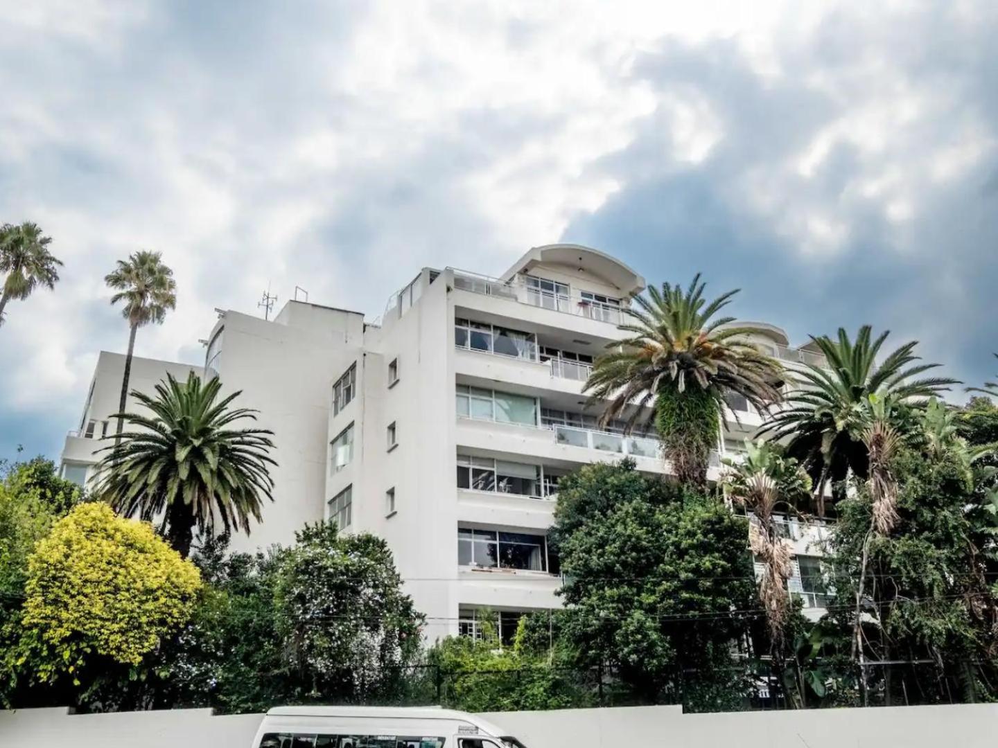 Lovely 3 Bedroom Unit Sandton