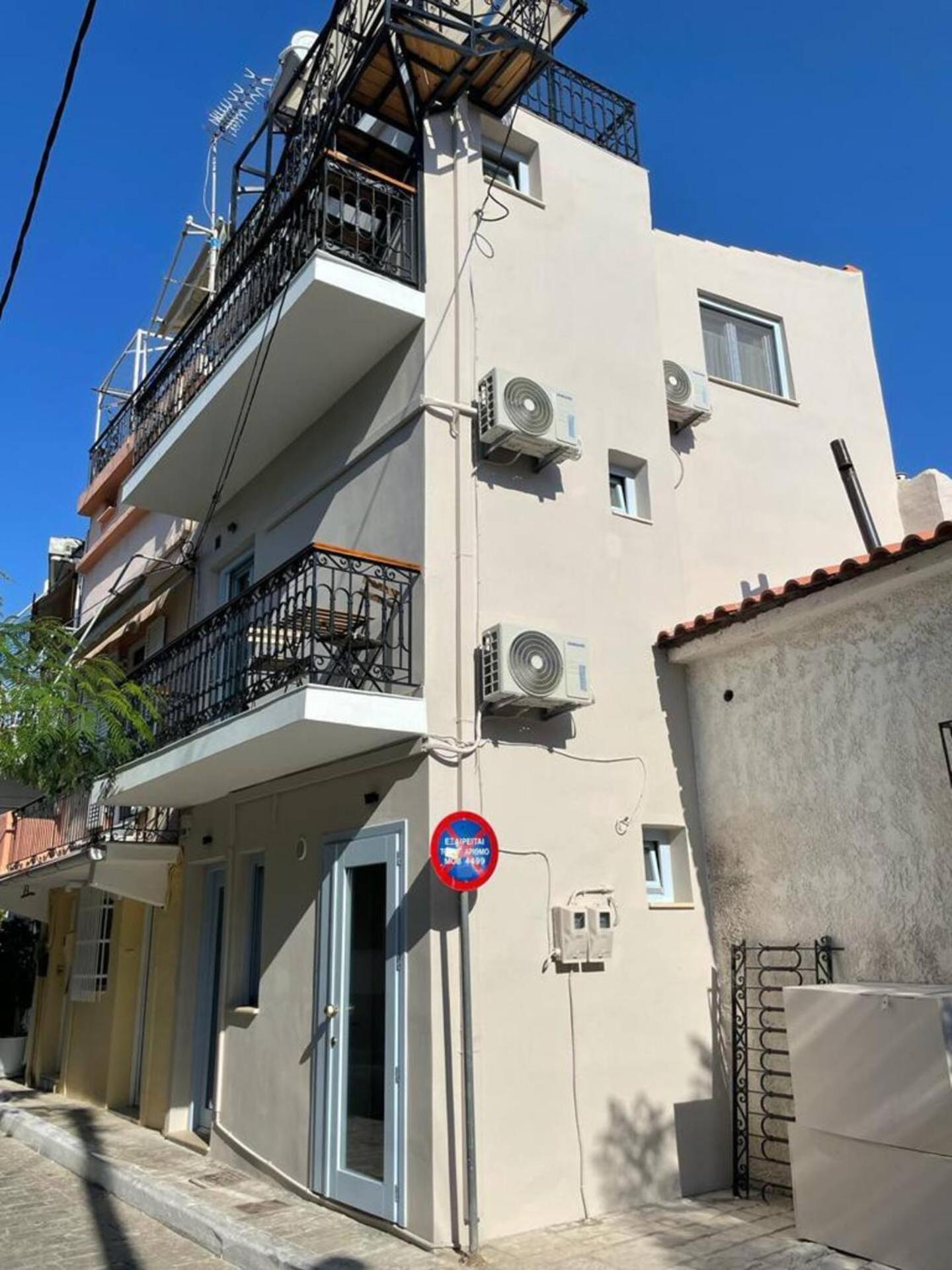 Manus Dei Exclusive Suites