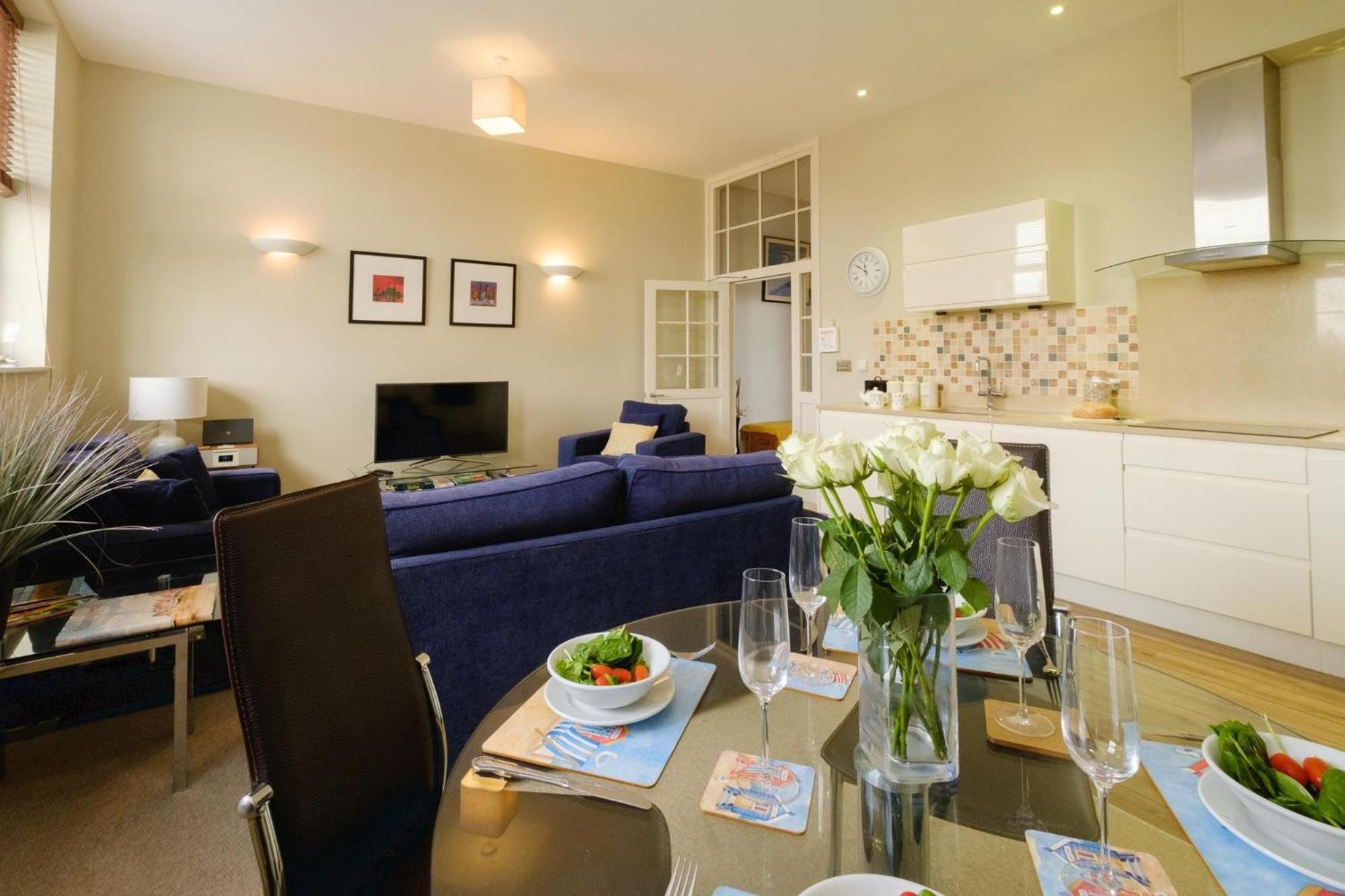 Beachcomber - Aldeburgh Coastal Cottages view 3