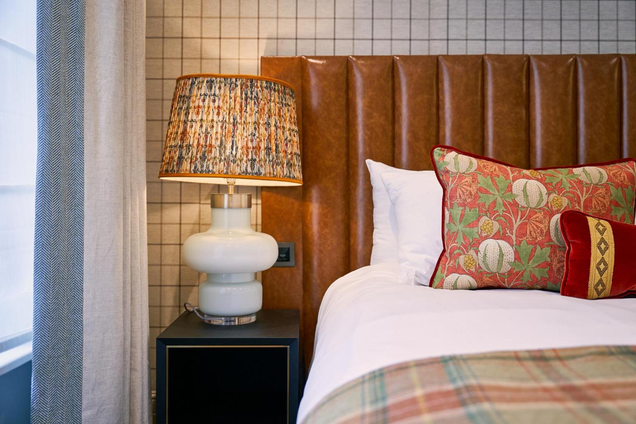 The Tophams Hotel 19