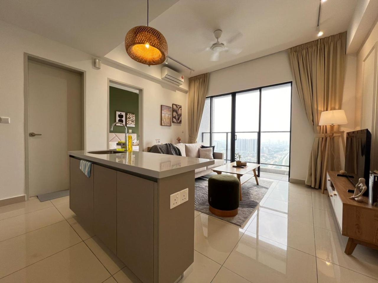 KLCity & KLCC View Modern Style 2R2B - 6 pax