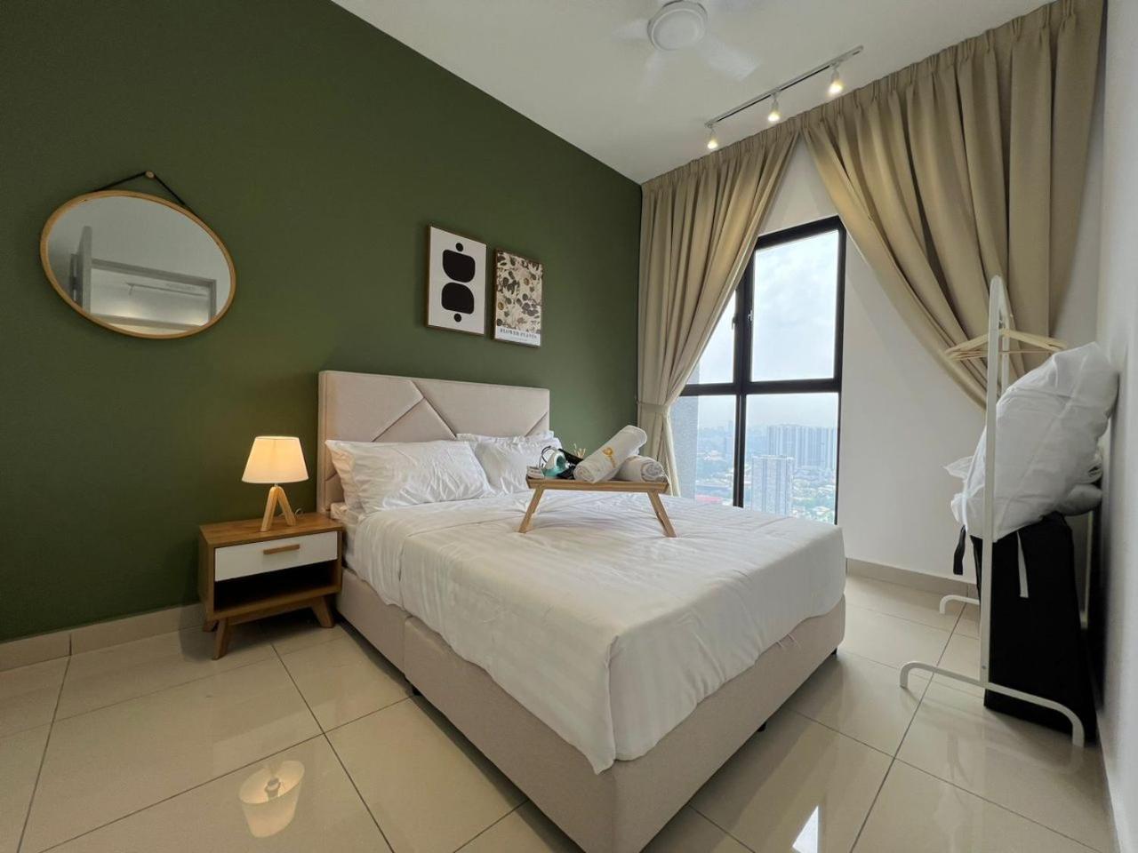 KLCity & KLCC View Modern Style 2R2B - 6 pax