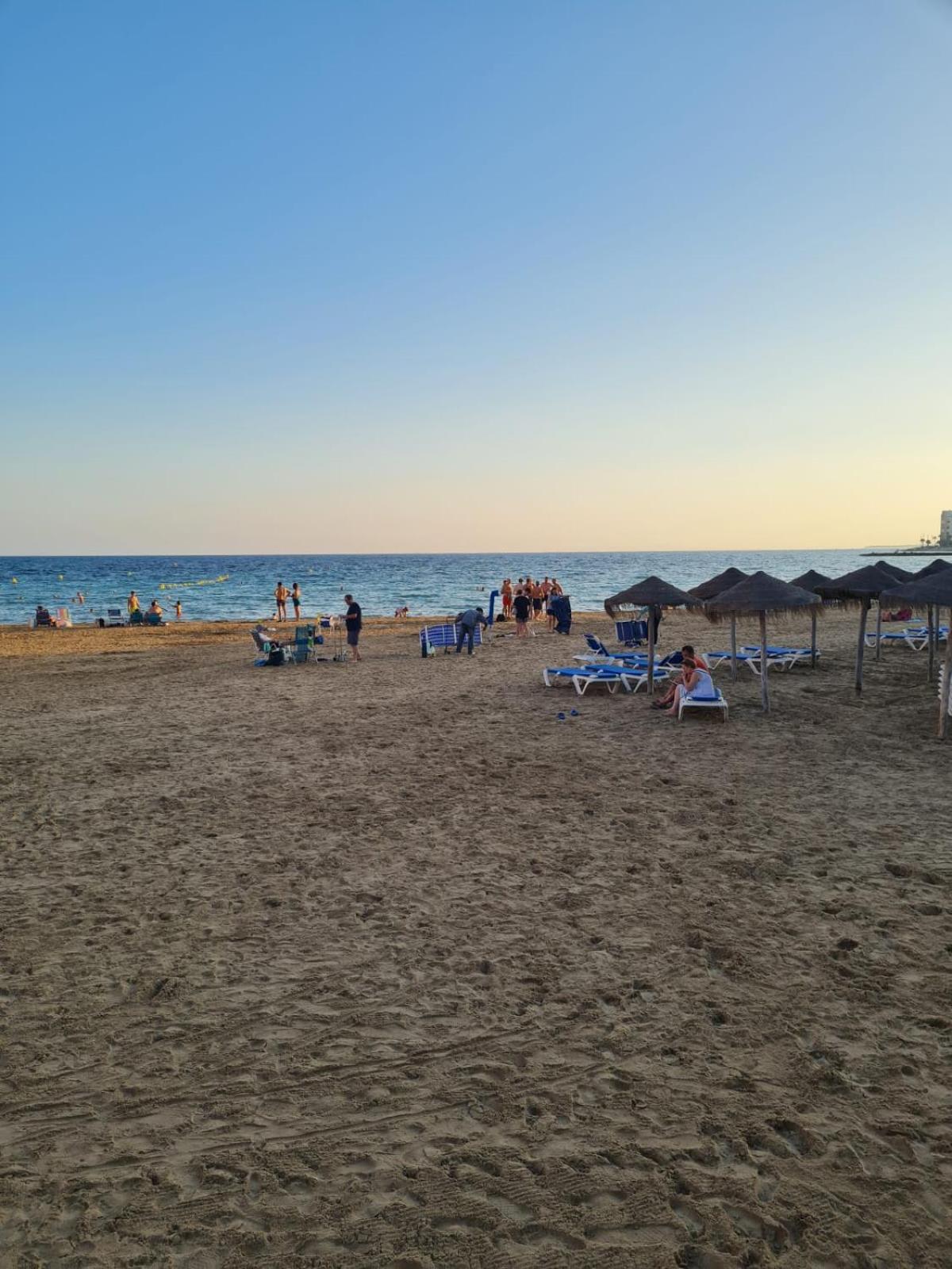 Chalet Adosado Unifamiiar Rocasol Beach Torrevieja