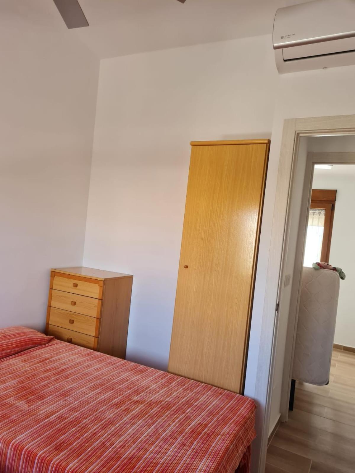 Chalet Adosado Unifamiiar Rocasol Beach Torrevieja