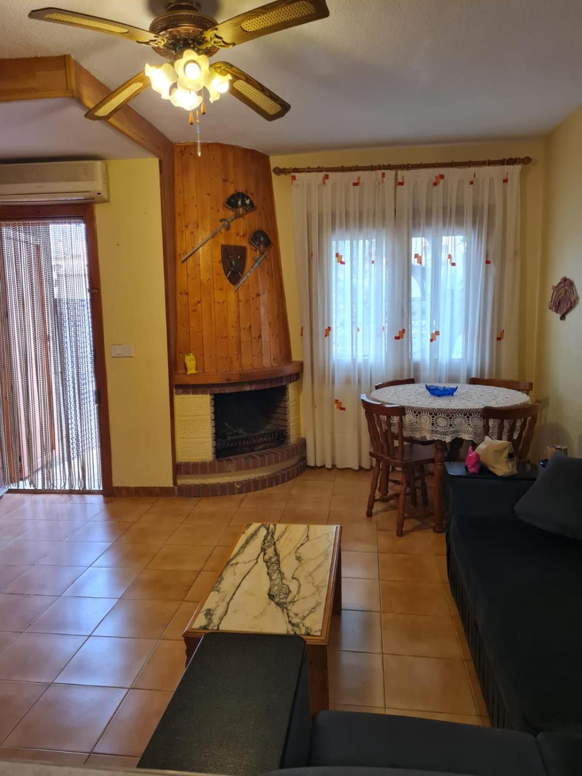 Chalet Adosado Unifamiiar Rocasol Beach Torrevieja