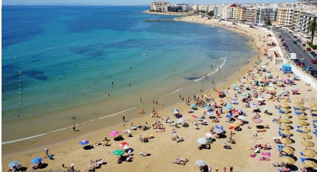 Chalet Adosado Unifamiiar Rocasol Beach Torrevieja