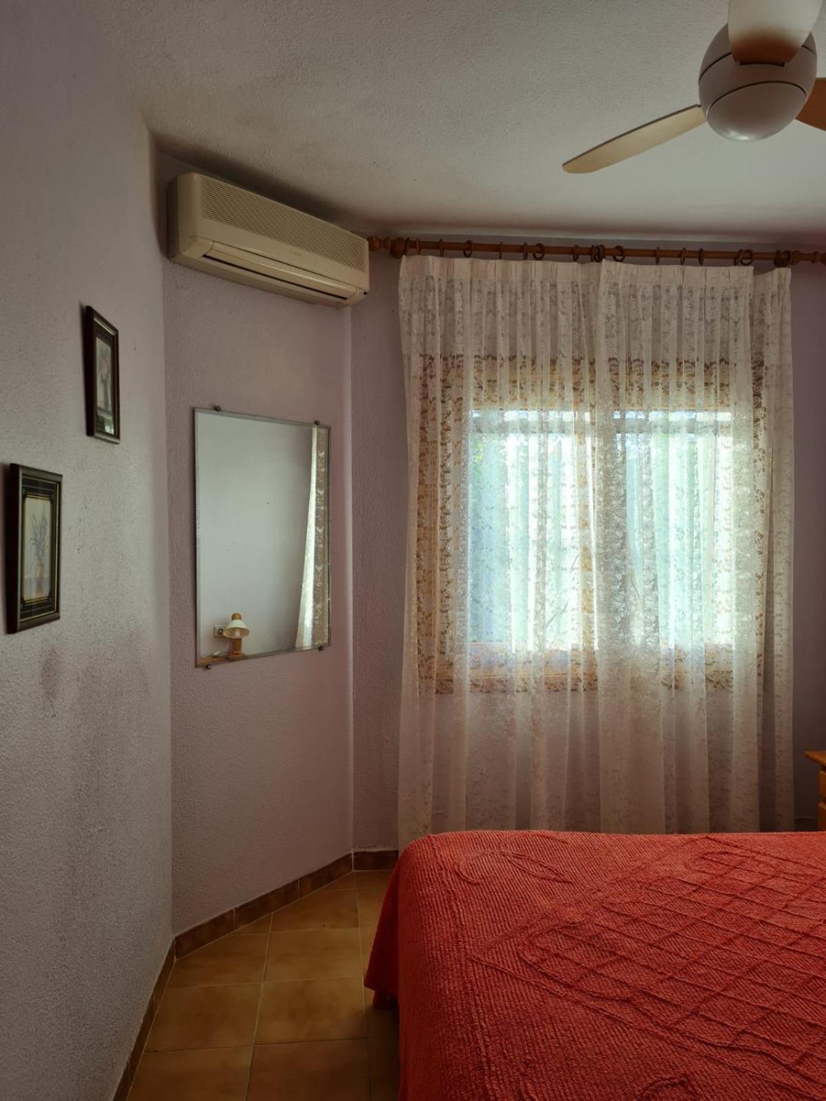 Chalet Adosado Unifamiiar Rocasol Beach Torrevieja