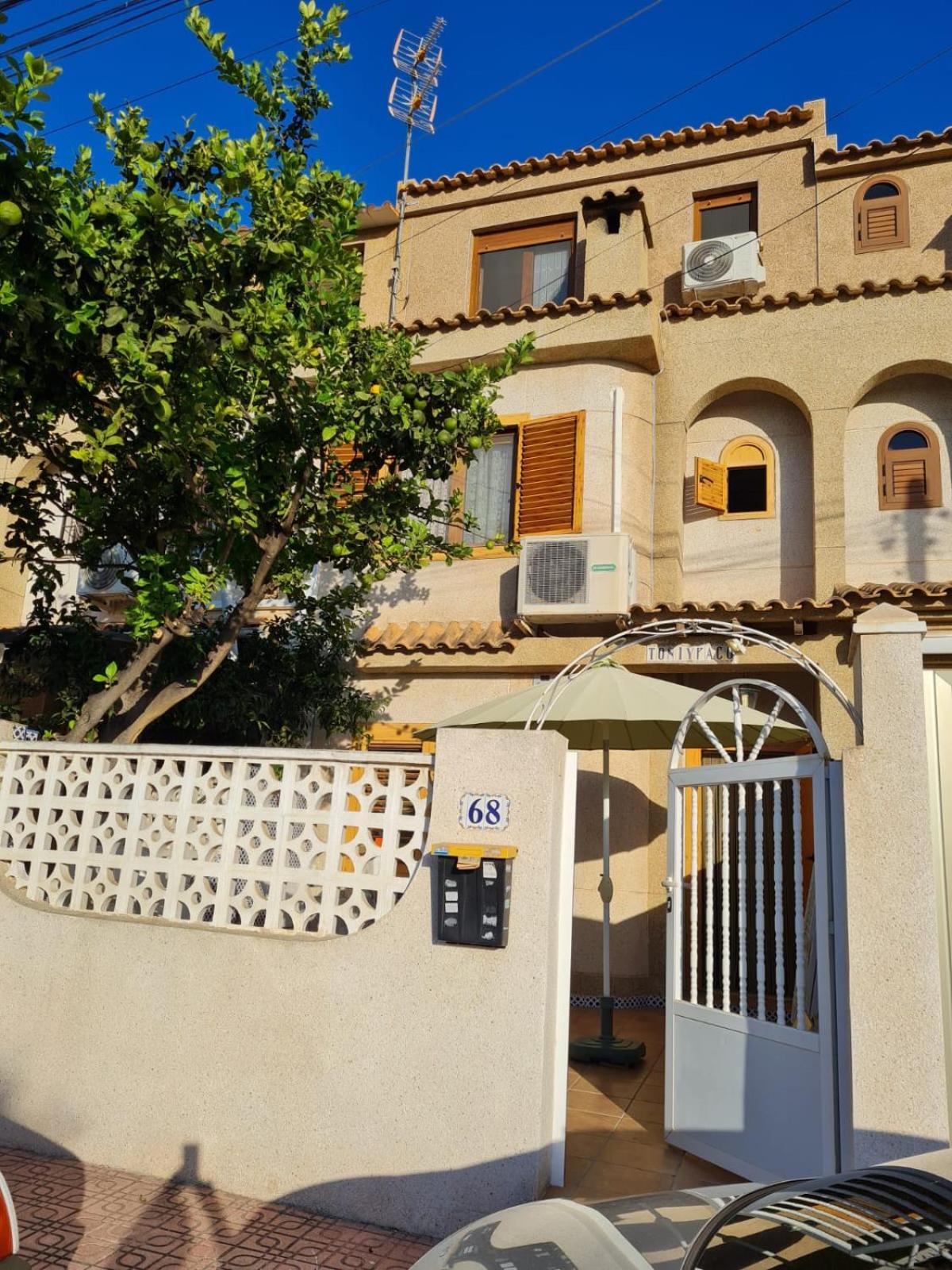Chalet Adosado Unifamiiar Rocasol Beach Torrevieja