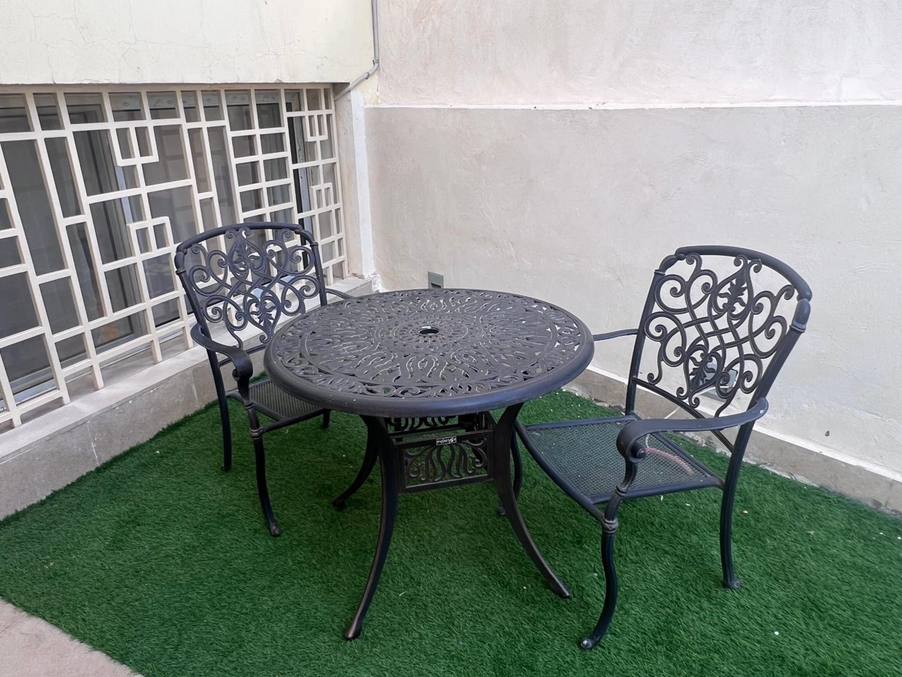 New Cairo Studio in front of garden 8 mall