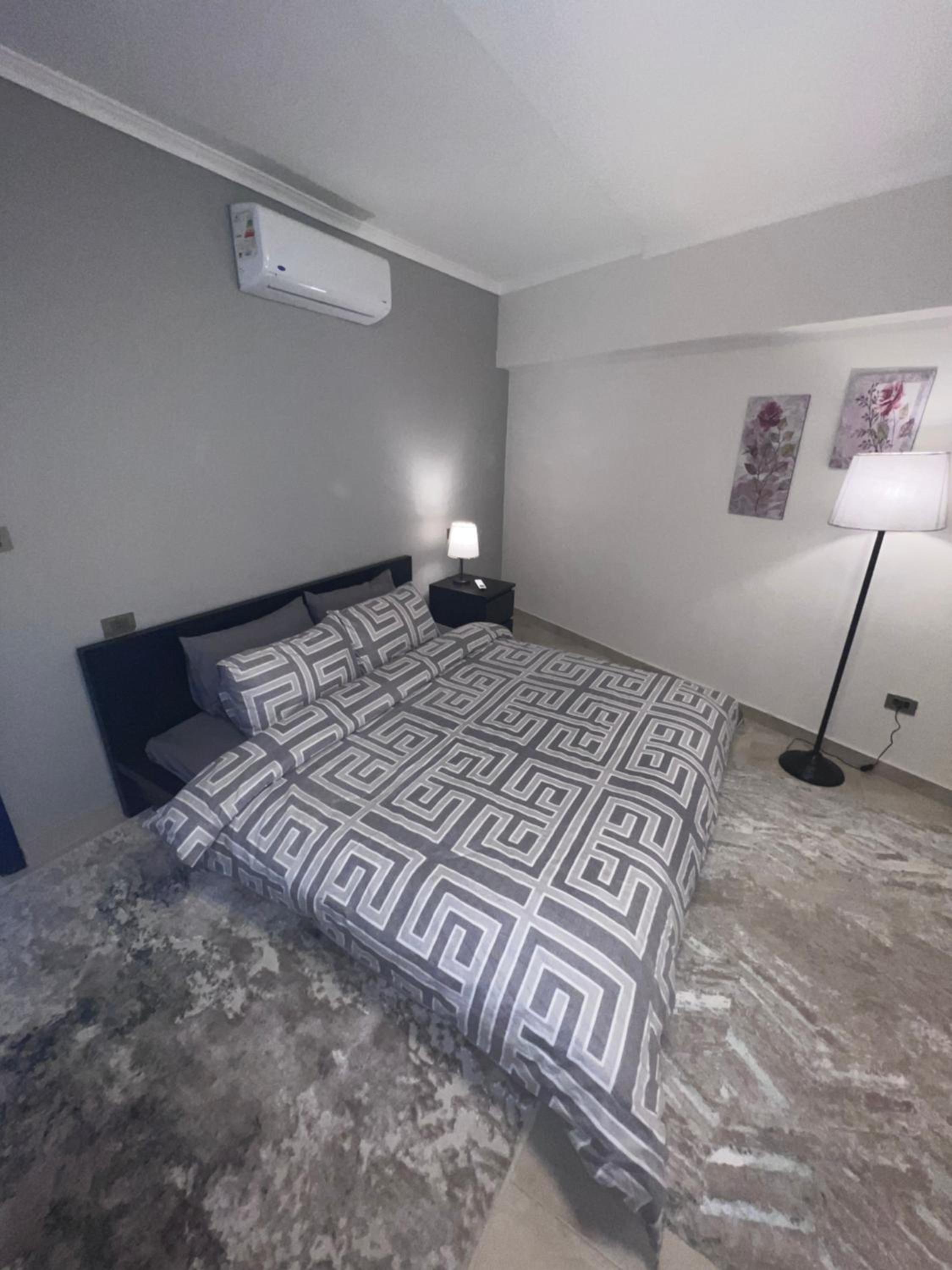 New Cairo Studio in front of garden 8 mall