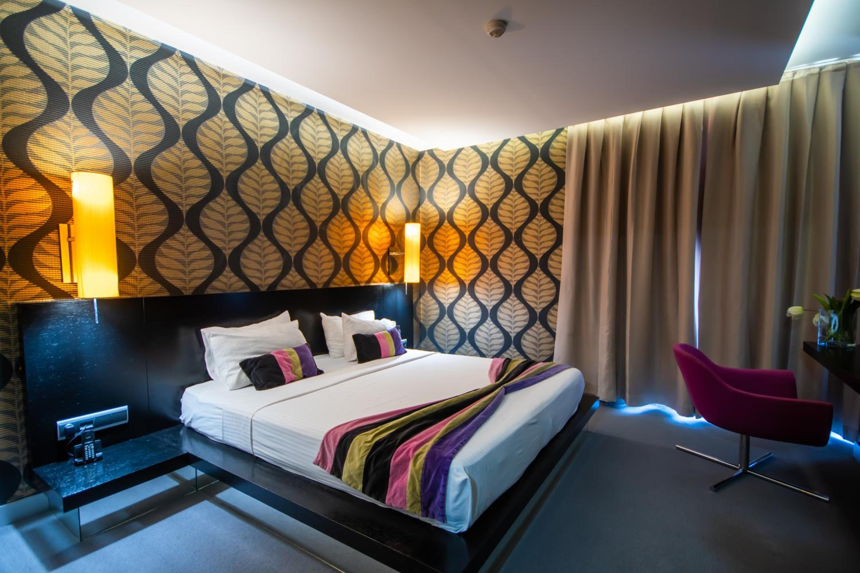 Vernazza Suites - Image 9