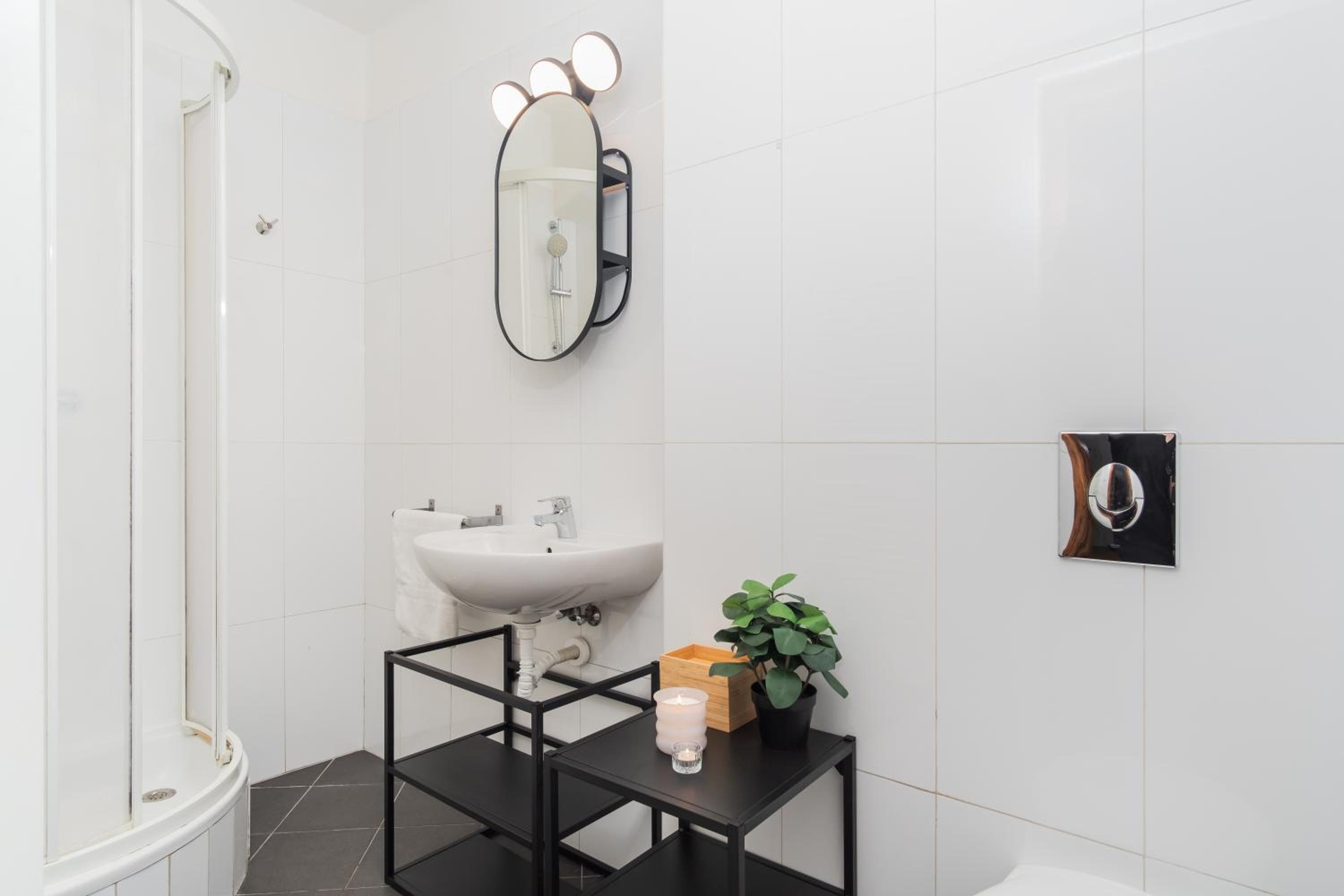 Prague Days - Modern Apartments just 7 min from Wenceslas Square