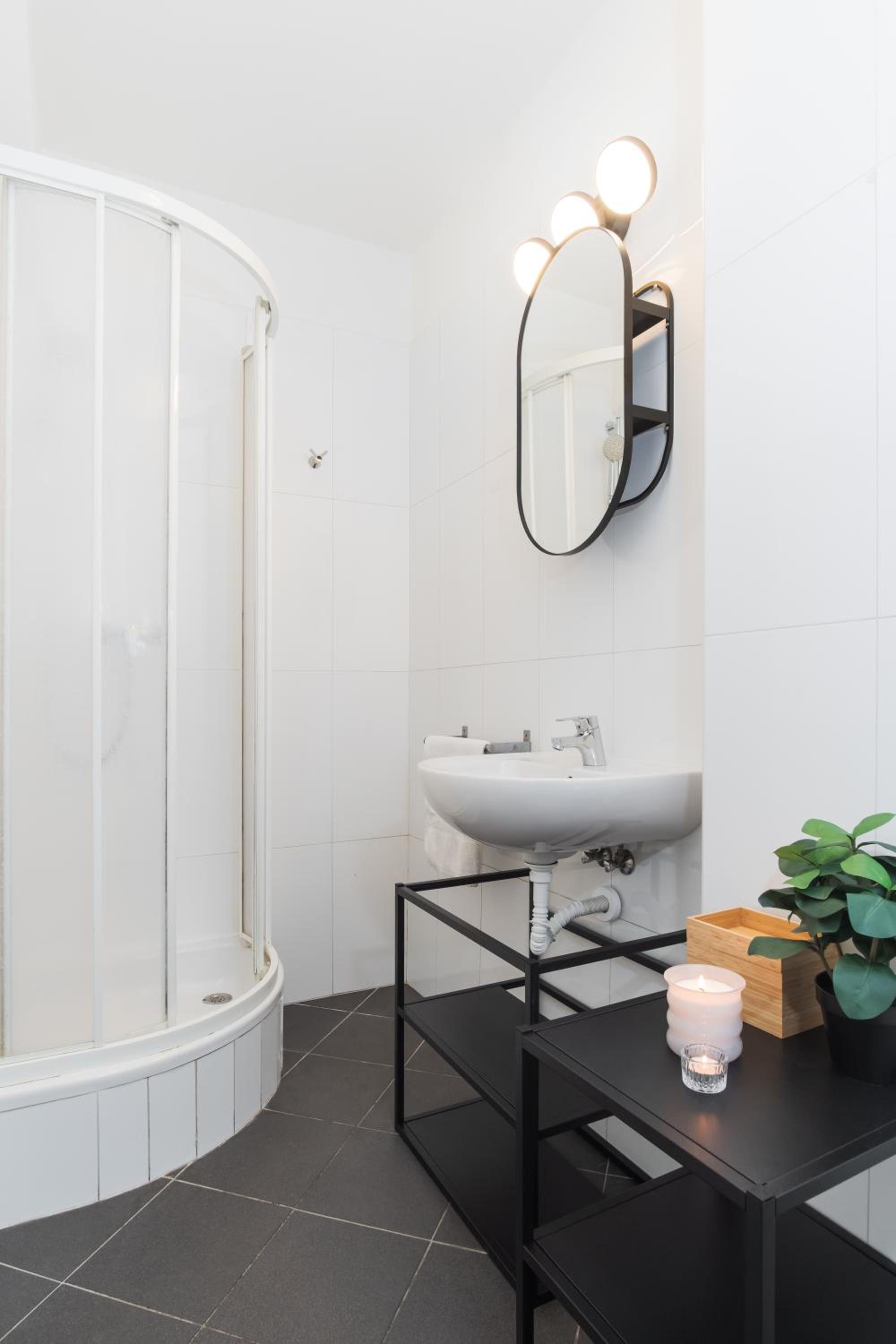 Prague Days - Modern Apartments just 7 min from Wenceslas Square