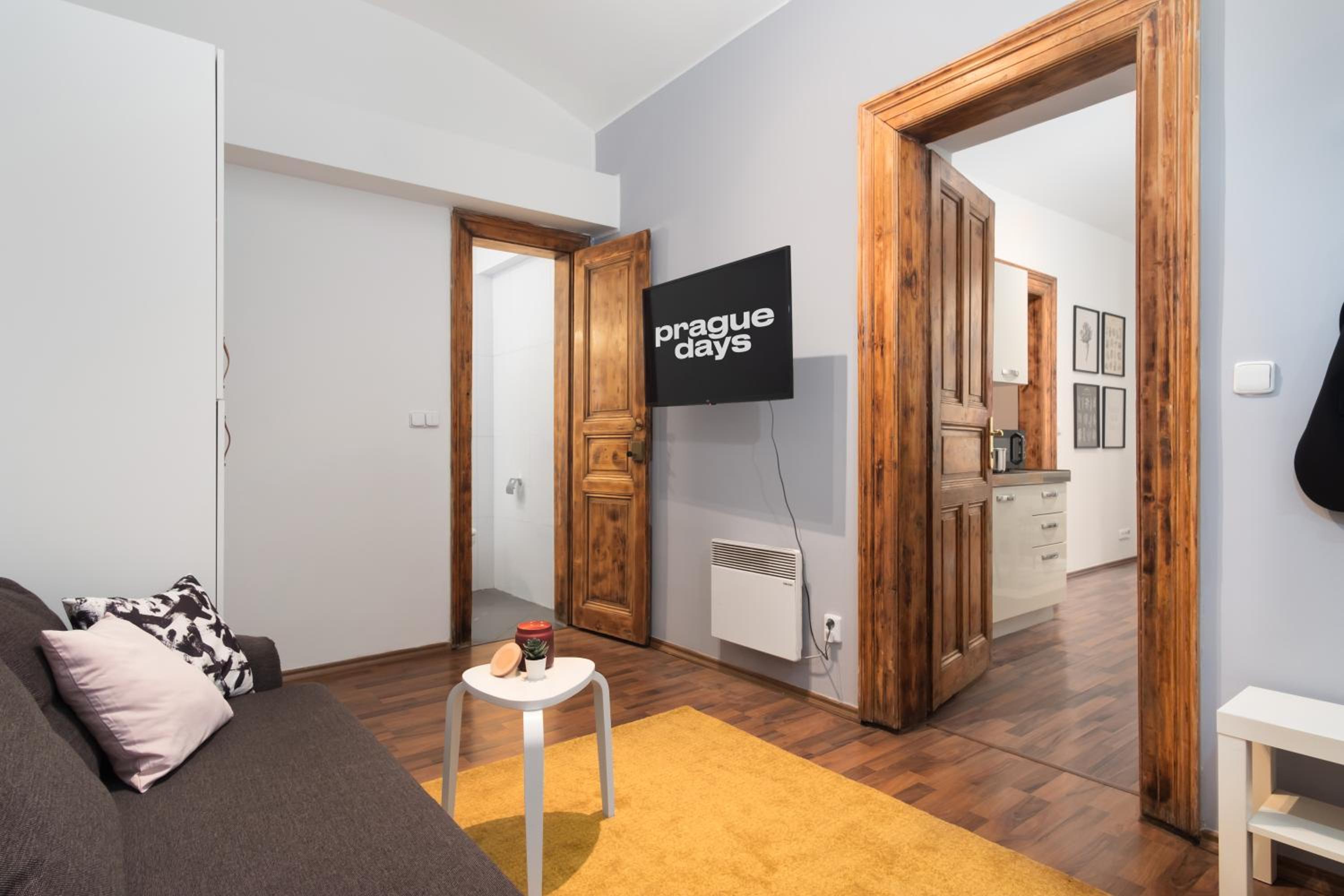Prague Days - Modern Apartments just 7 min from Wenceslas Square