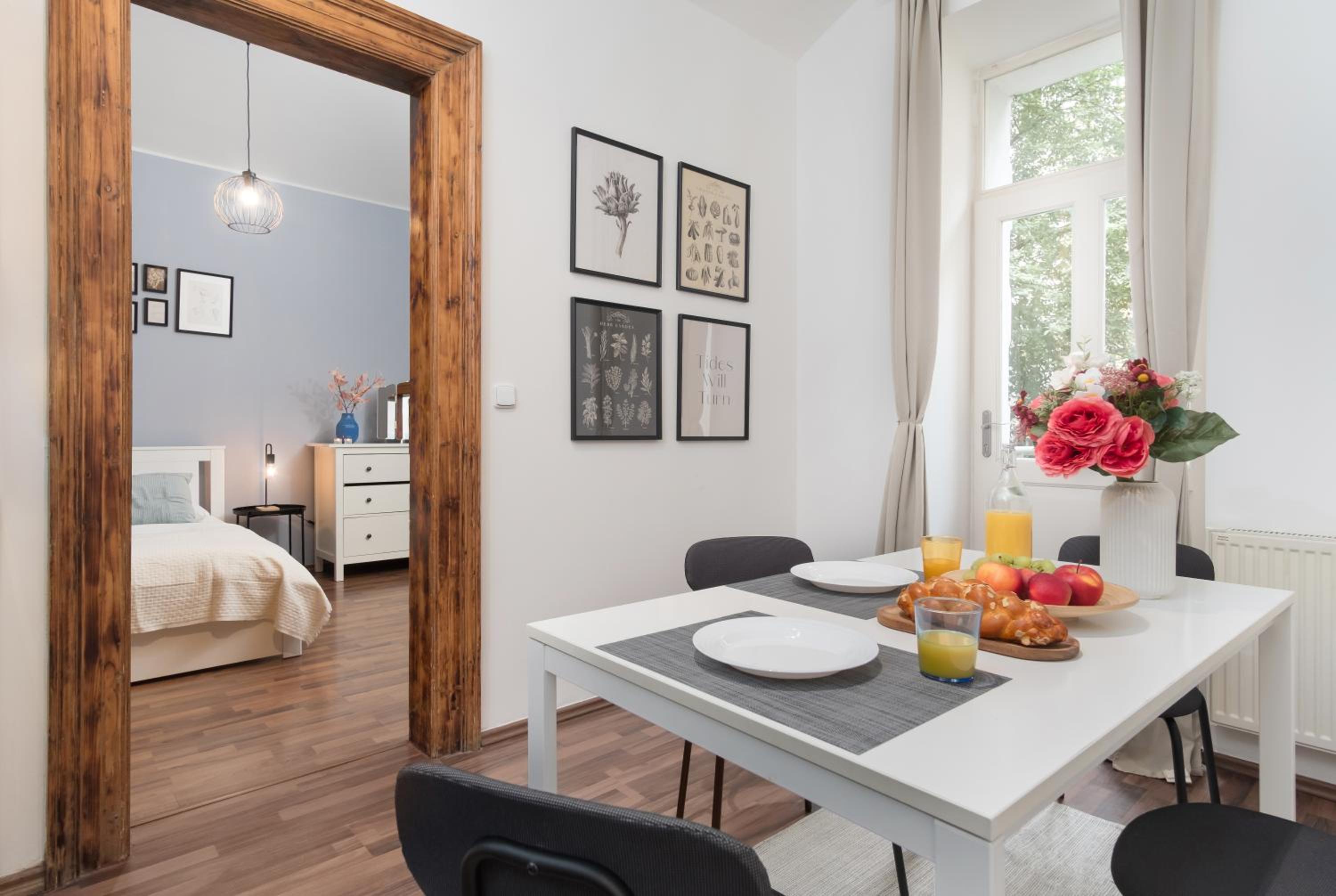 Prague Days - Modern Apartments just 7 min from Wenceslas Square