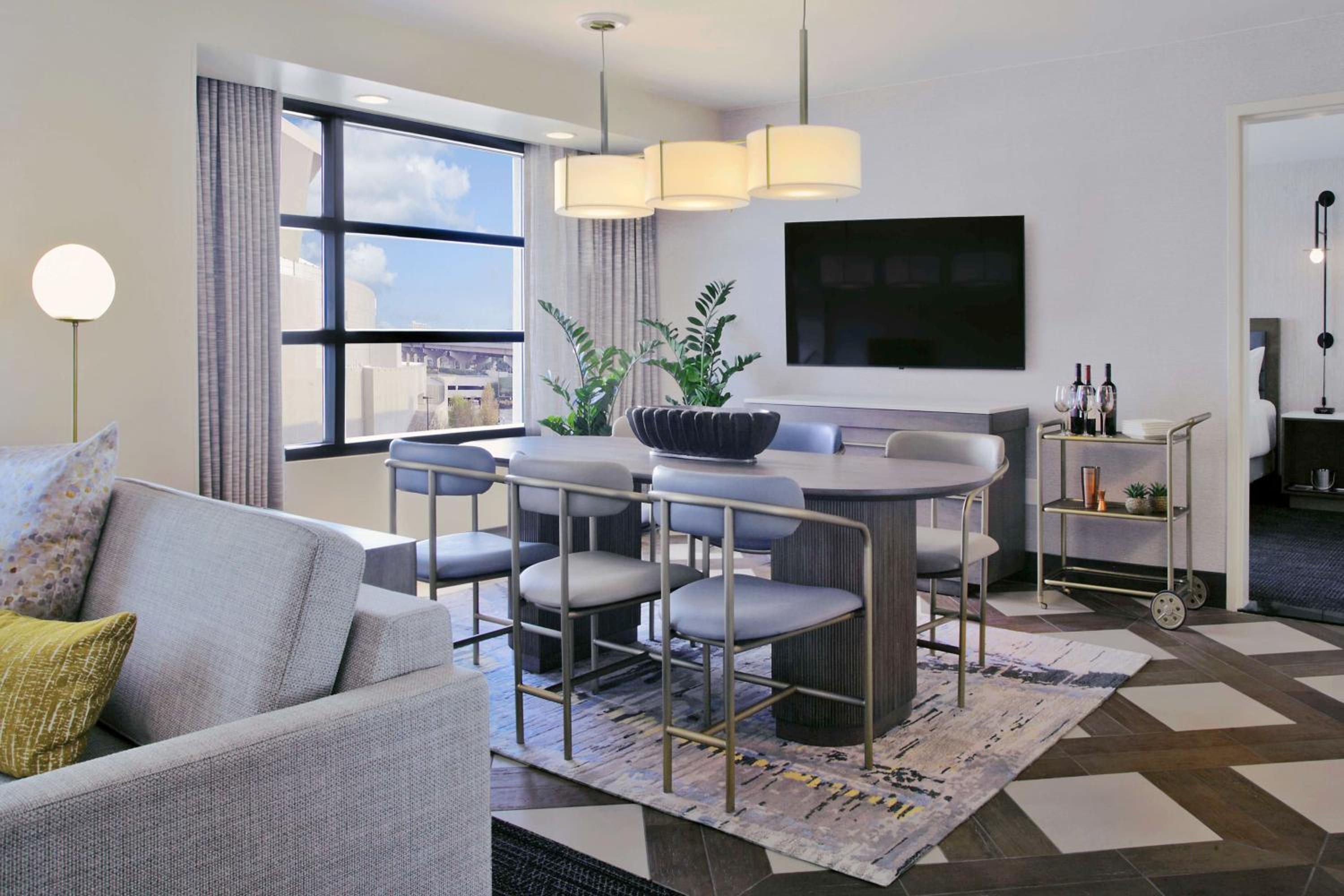 Omaha Vacations - Hilton Omaha - Property Image 41