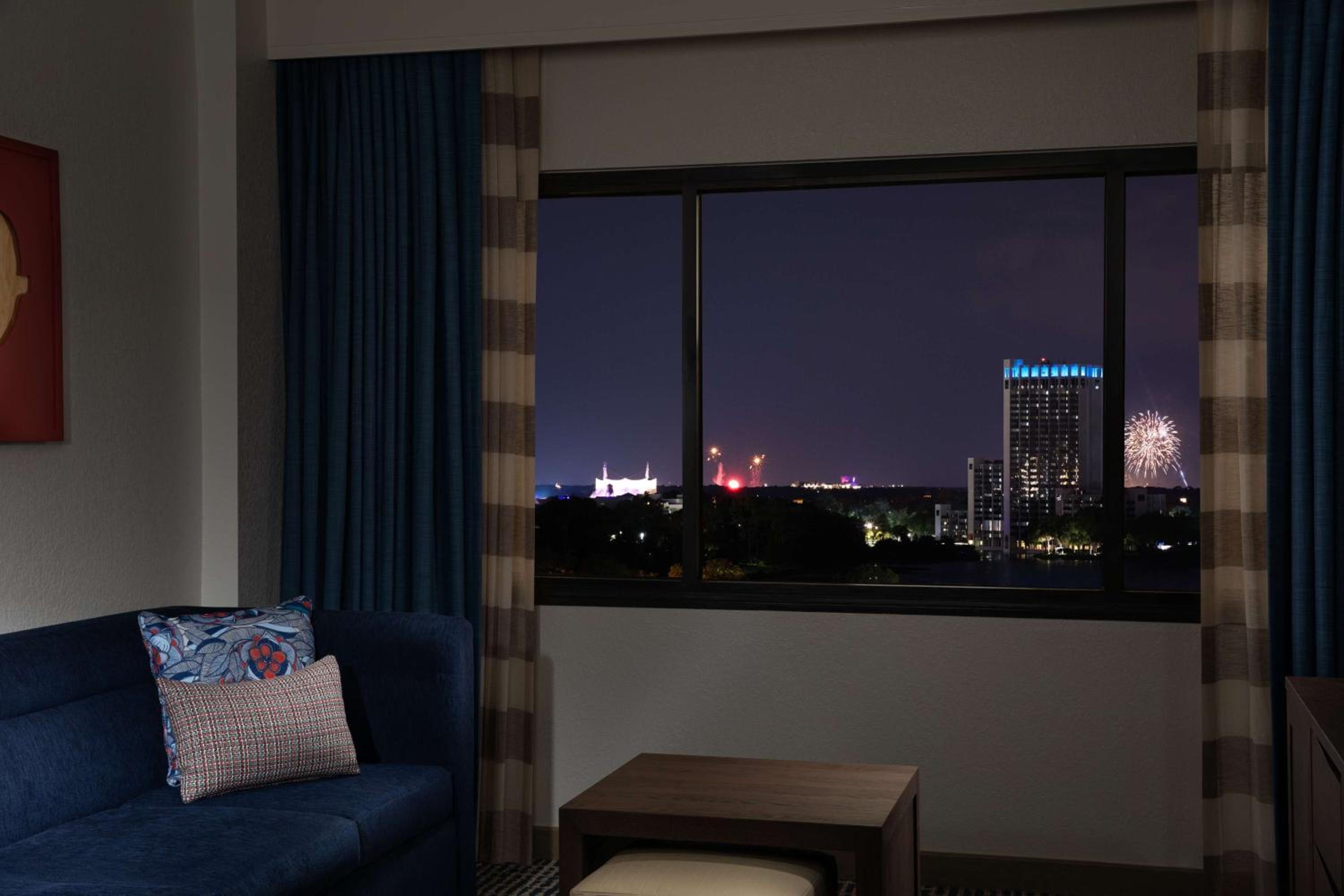 DoubleTree Suites by Hilton Orlando at Disney Springs