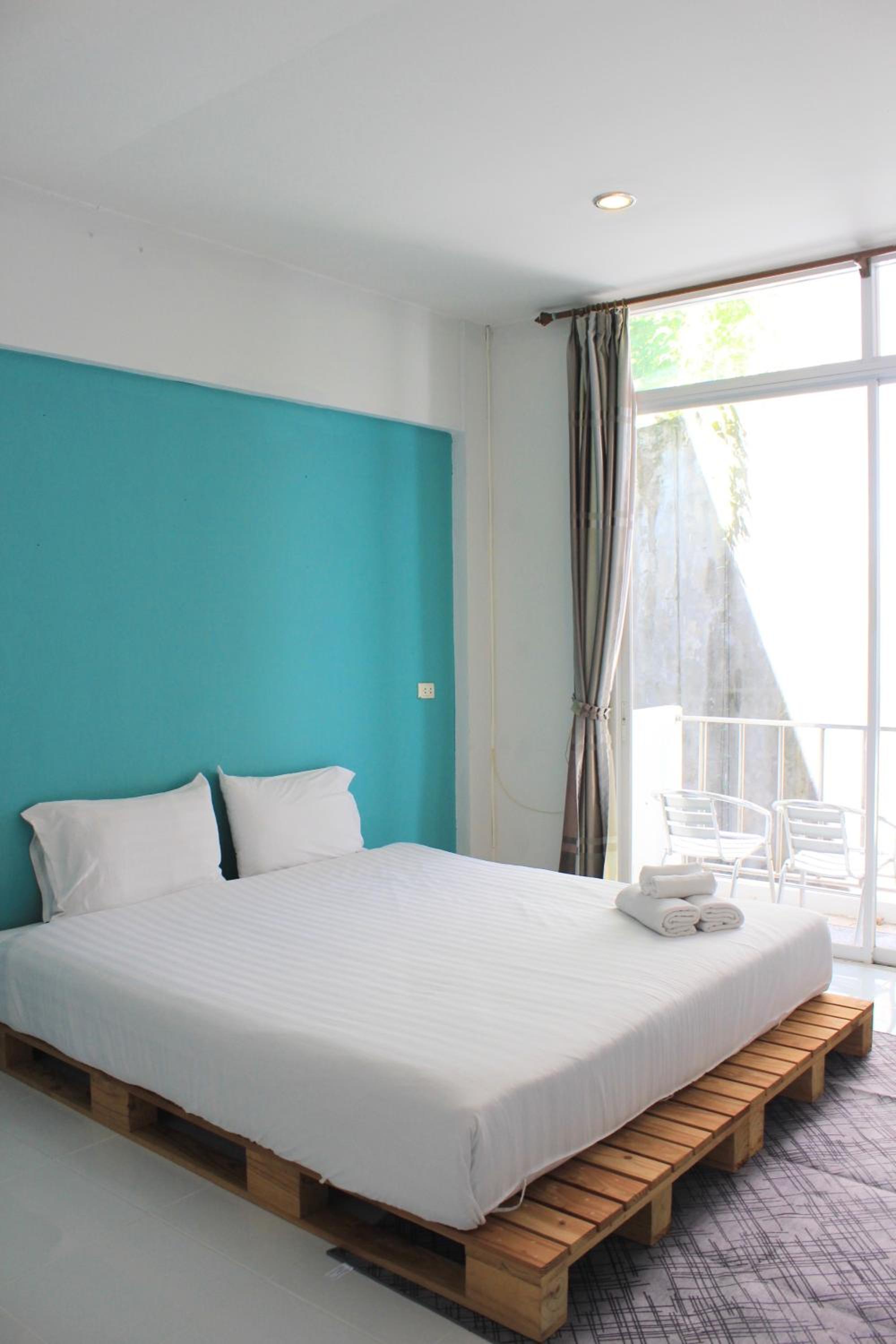 Kata Sea Boutique