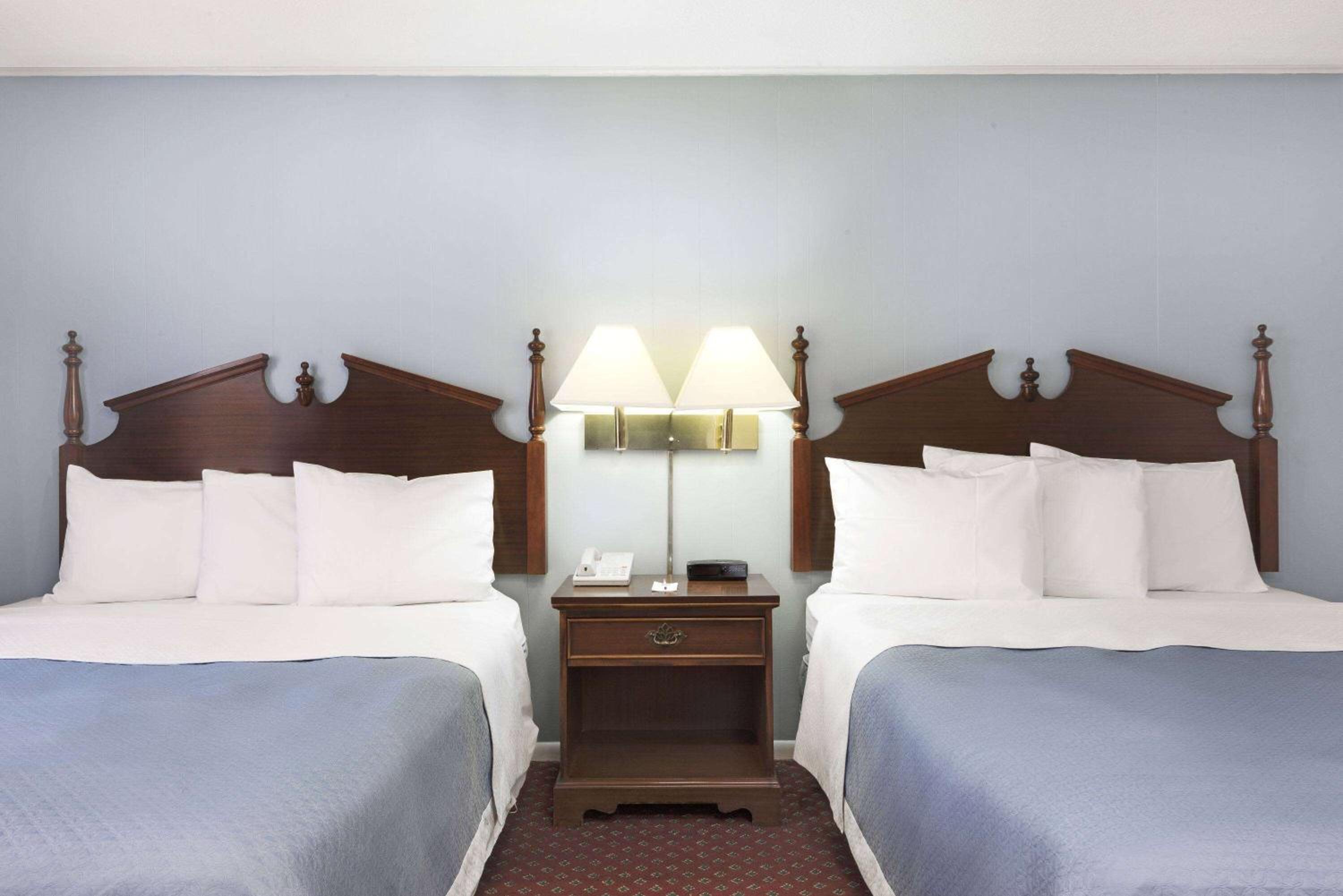 Las Vegas Vacations - Travelodge by Wyndham Las Vegas NM - Property Image 10