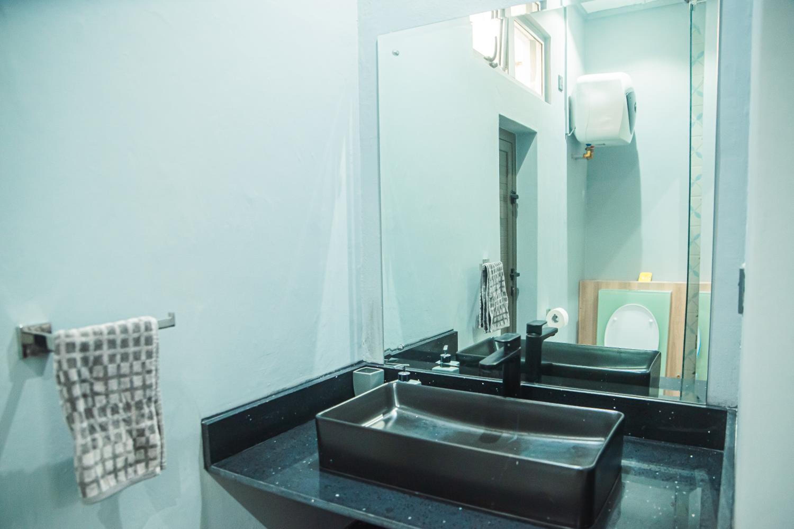 Gorgeous KEJ in Pereybere 2 Bed Apartment view 4