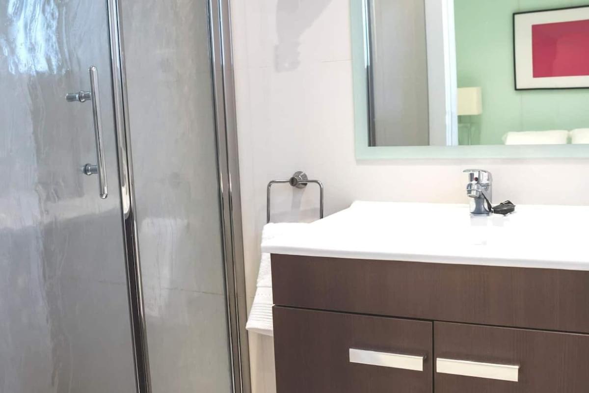 Apartamento Edificio Gran Via -Quinto Piso Sin Ascensor-