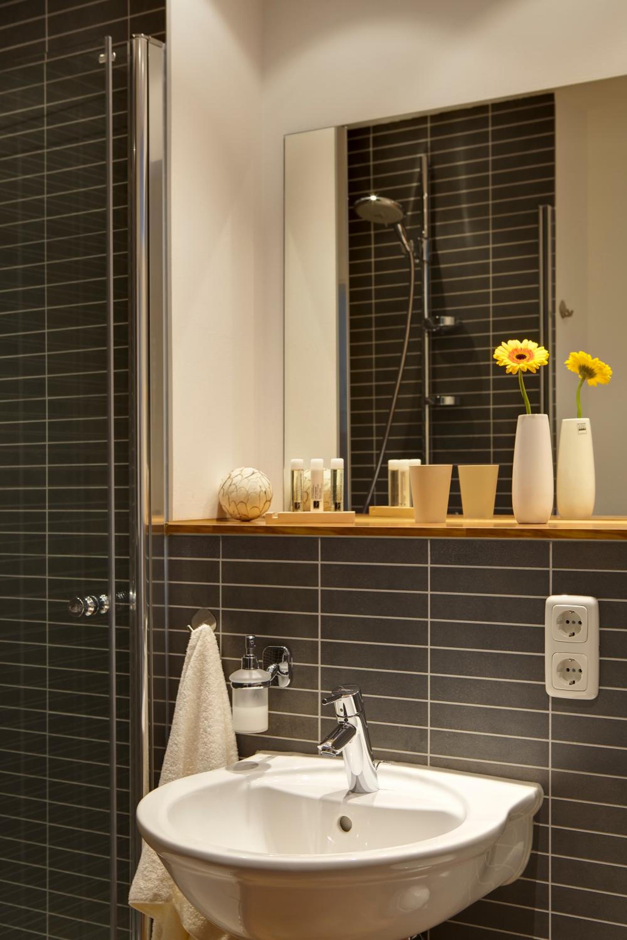 Klein & Fein, Appartement- und Zimmervermietung