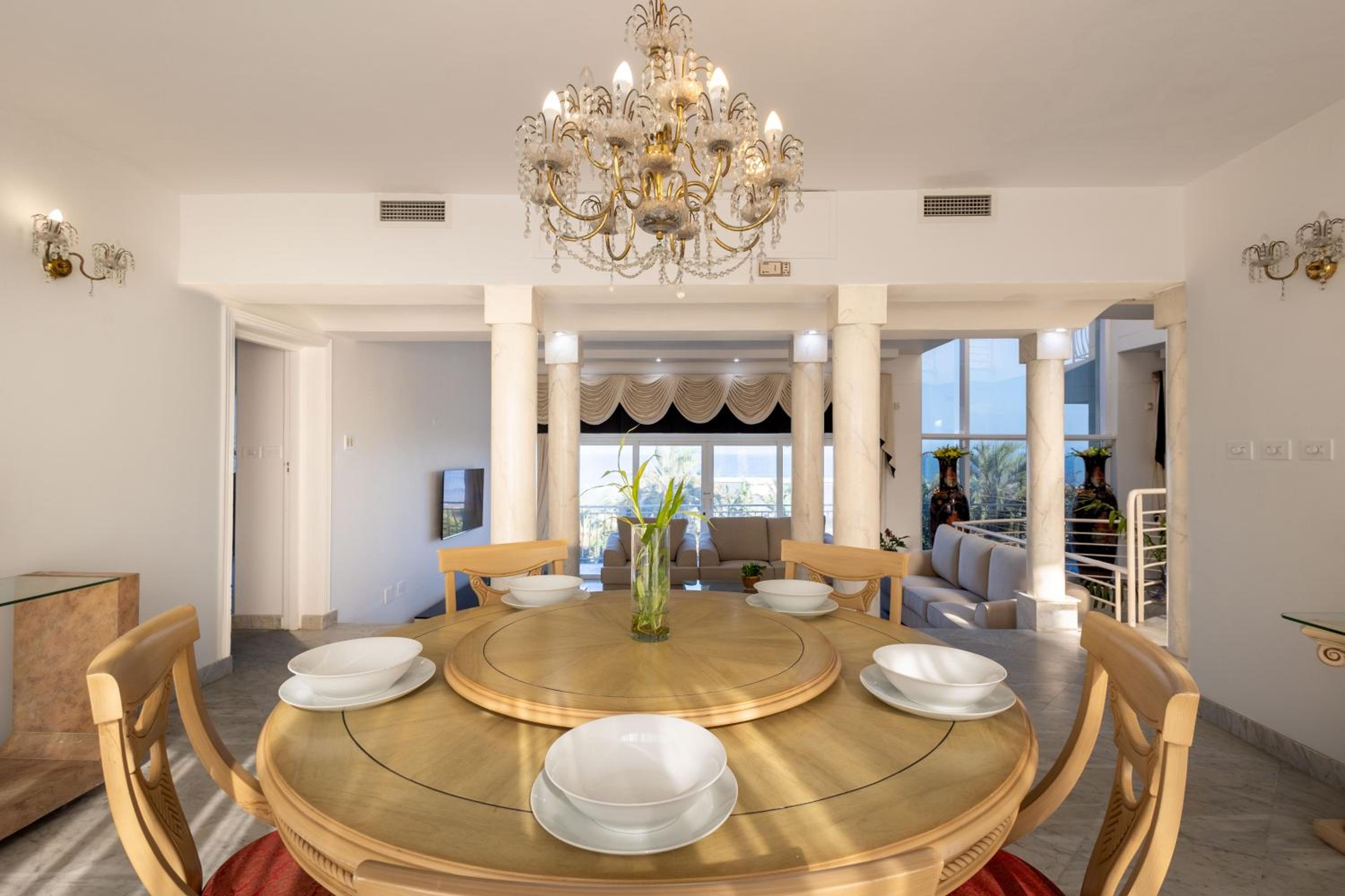 Self-Catering at Ocean Breeze view 5