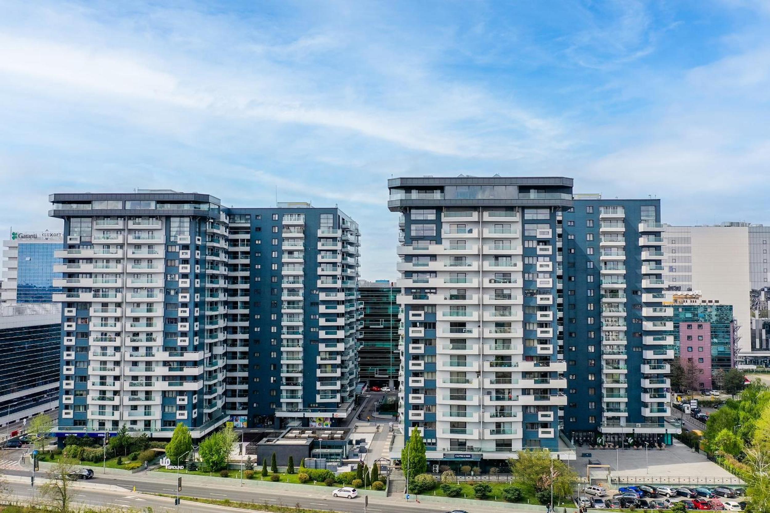 Wonderful Apartments in Prime North Location - Heaven for Extended Stays view 2