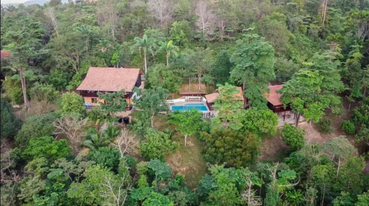 Deserenity Exclusive Jungle Resort Seremban view 2