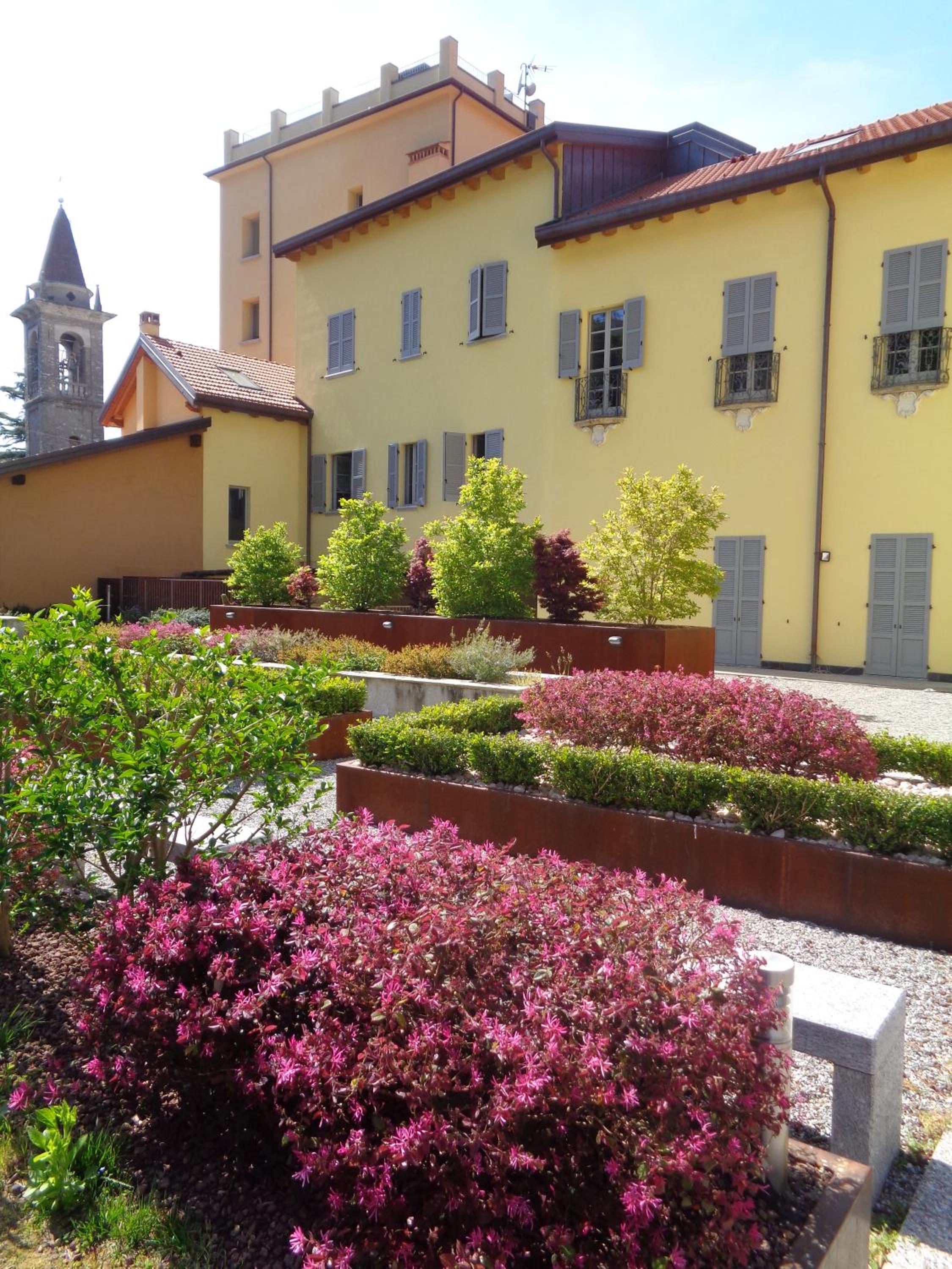 CSM Vacation Deluxe Apartment Lake Como view 4