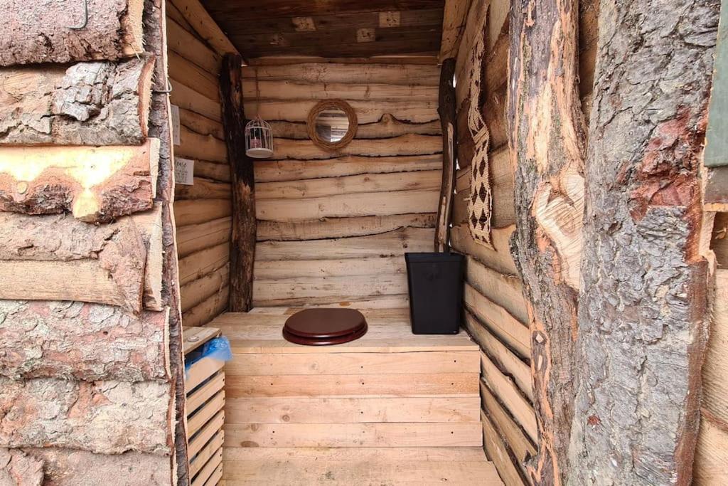Apple Tree Cabin (Friendship Land) view 5