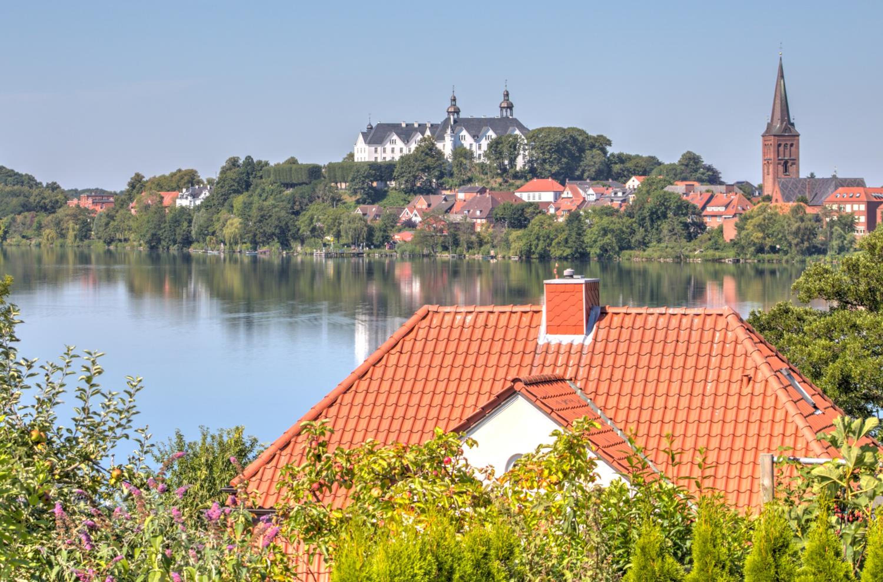 MOOI: Fantastisches Apartment mit Seeblick und Stil, Netflix