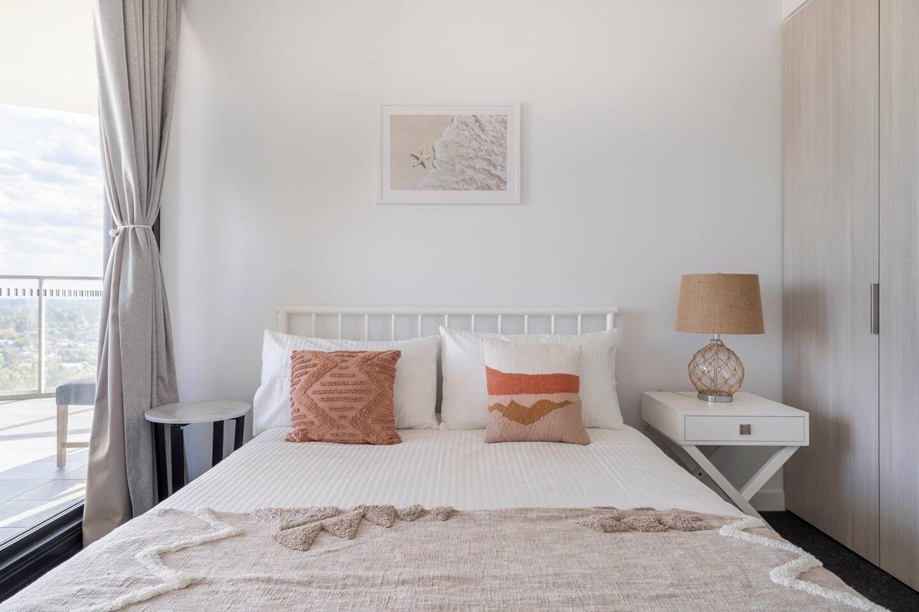 The Occidental Pearl