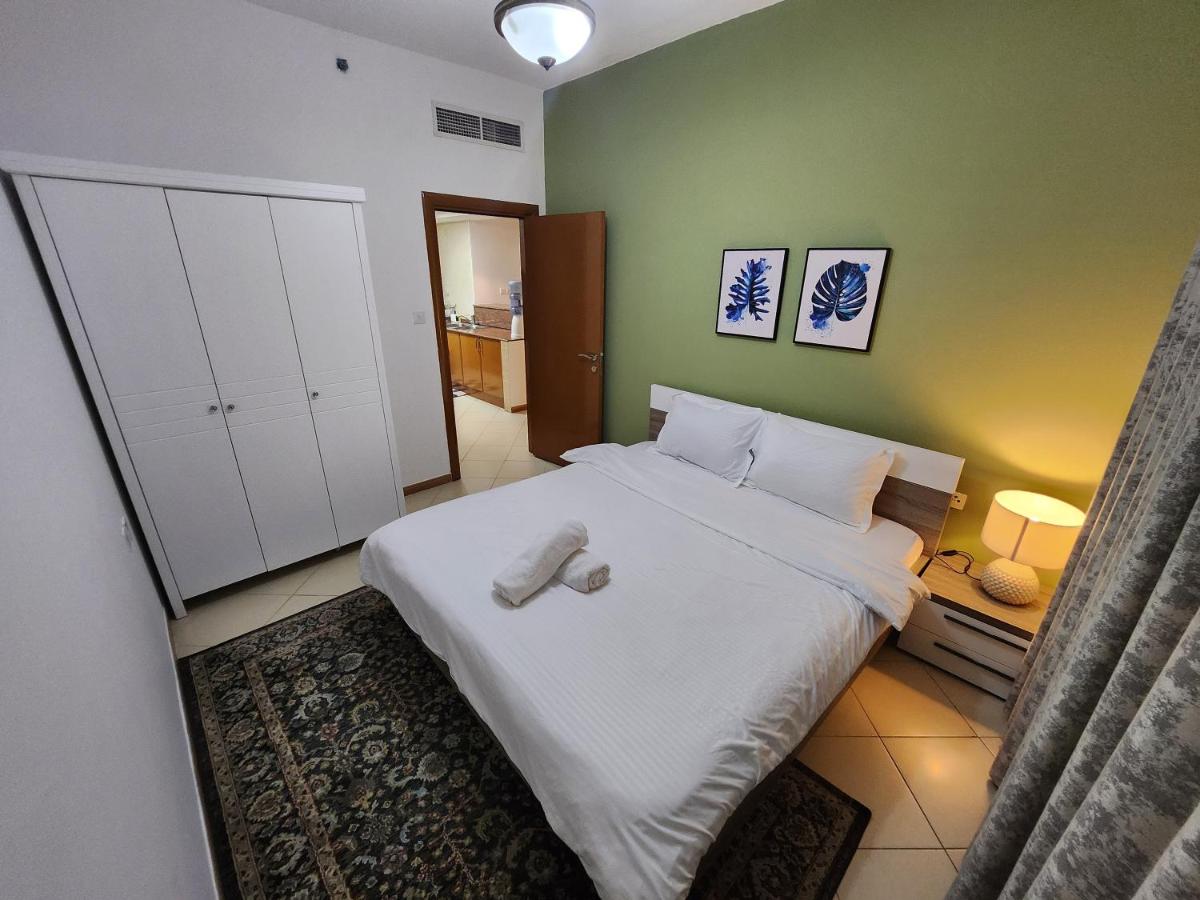 Royal Residence, Heart Of Marina