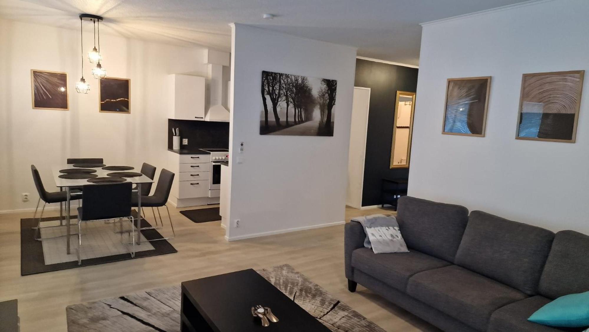 Stylish apartment in town centre